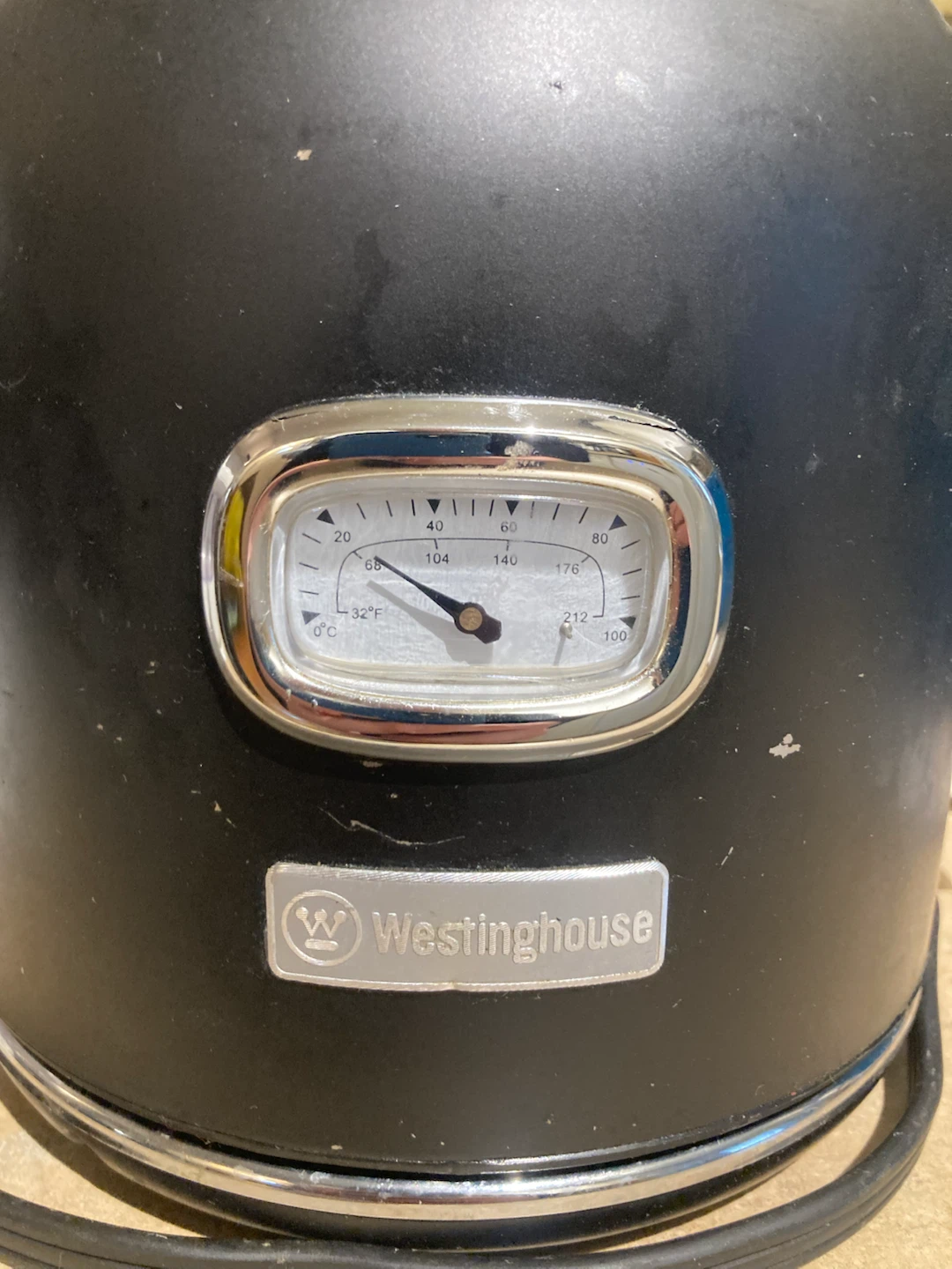 Westinghouse Electric Kettle with Thermometer