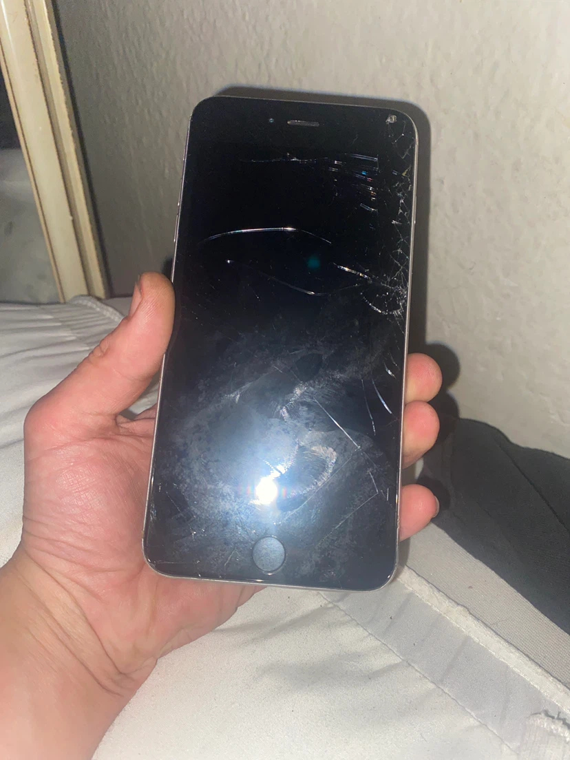 Apple iPhone 6s