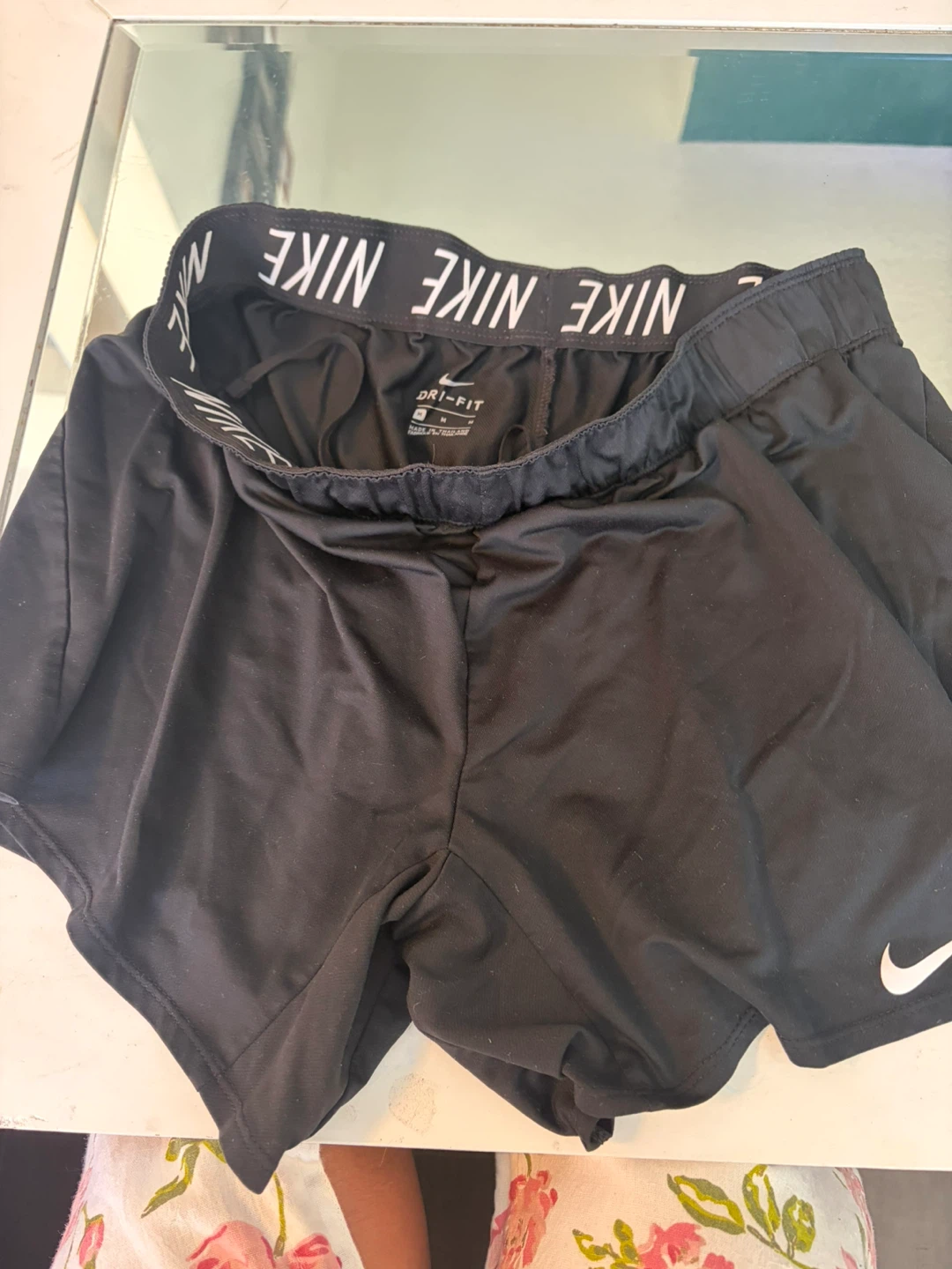 Nike Dri-FIT black shorts - photo 3