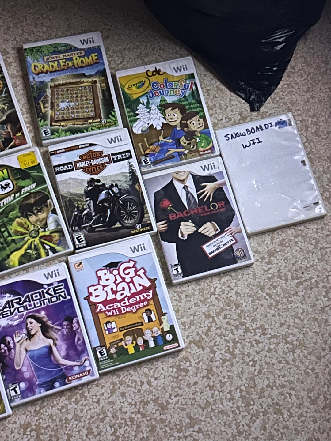 Collection of Nintendo Wii Games - photo 2