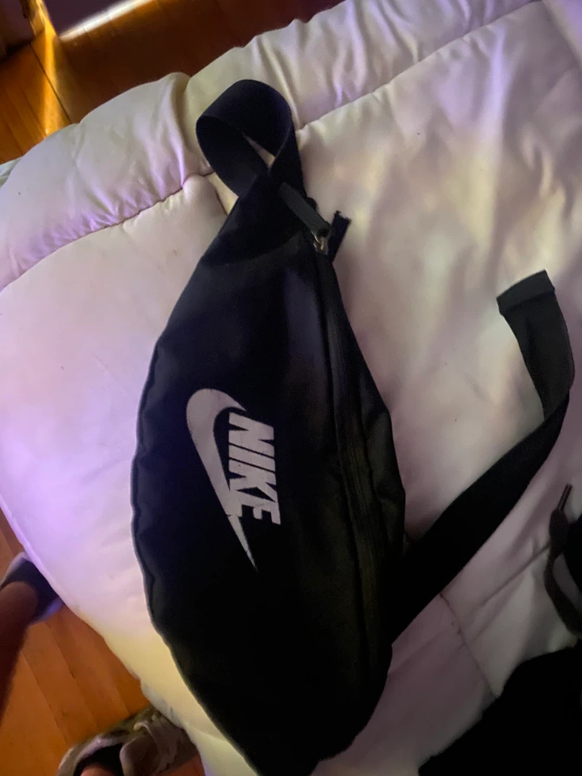Nike Fanny Pack - photo 2