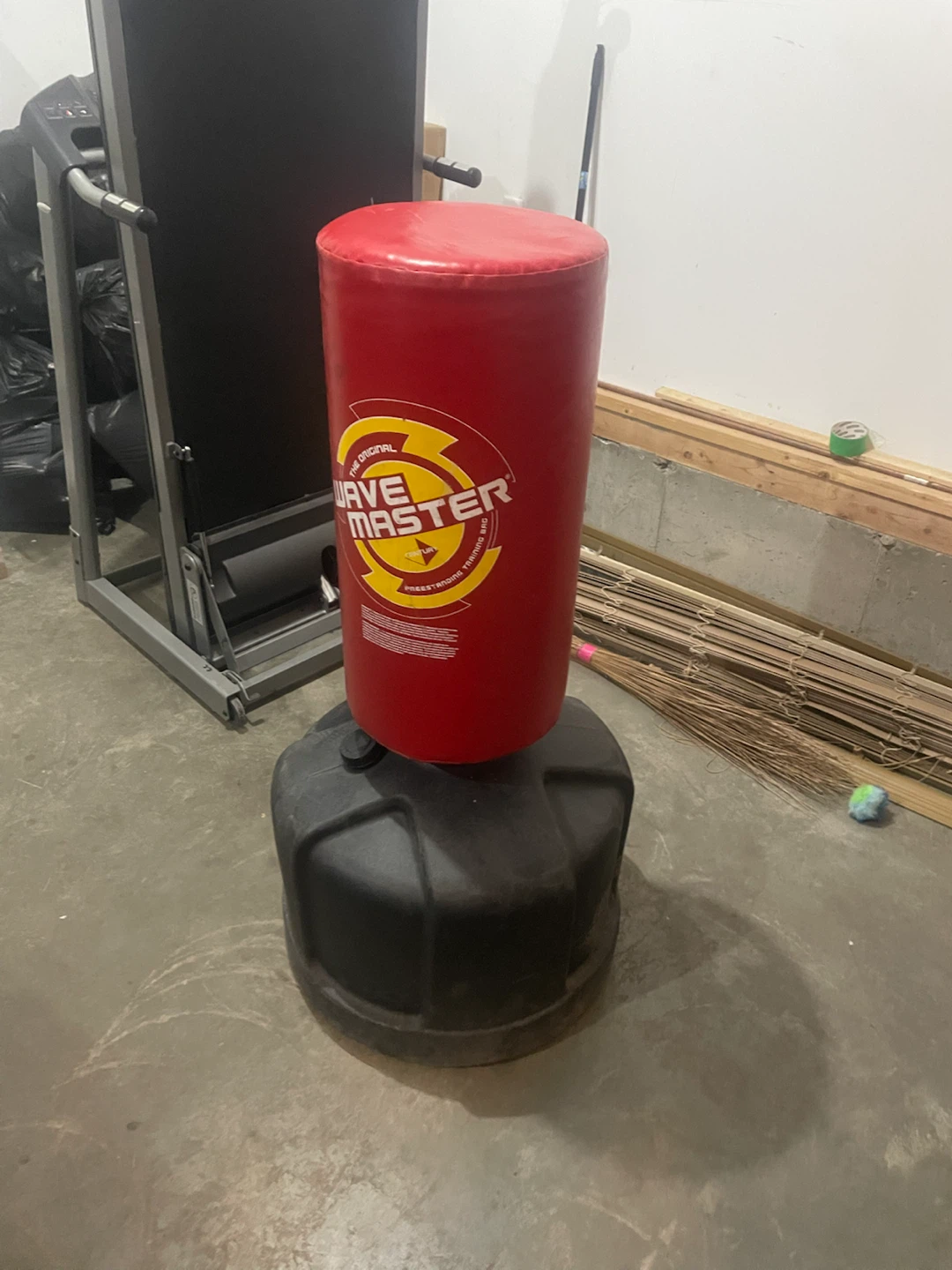 Century Wavemaster Freestanding Training Bag