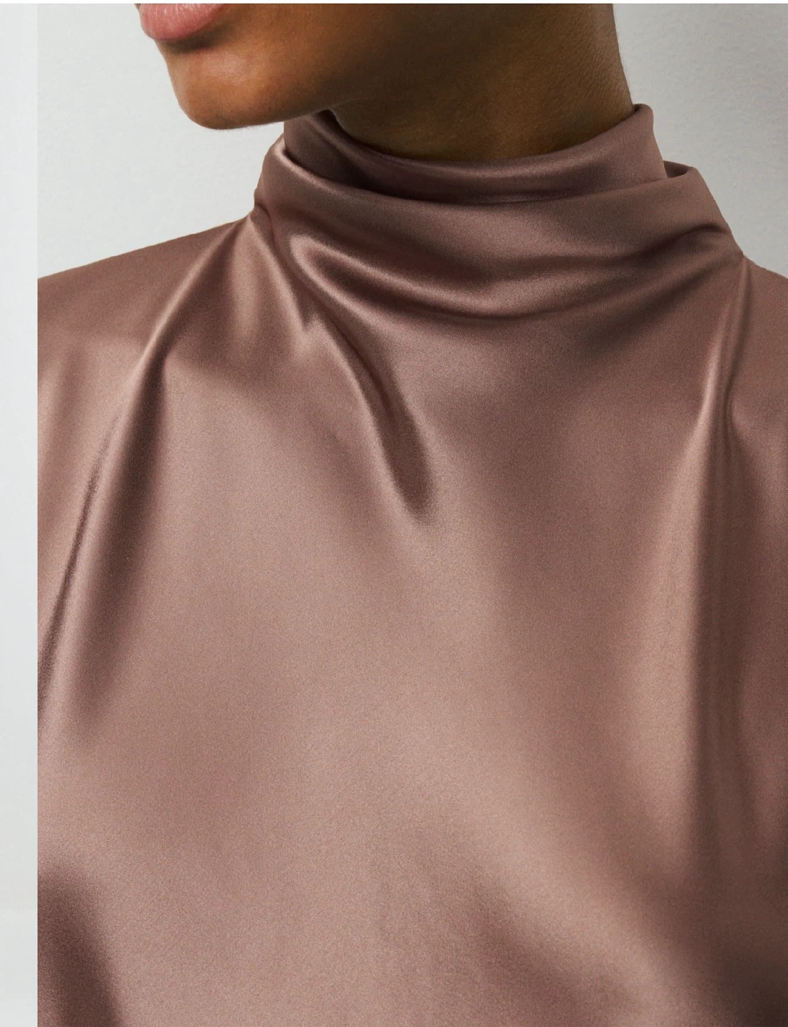 Aritzia TEN Mock-Neck Satin Dress - photo 4