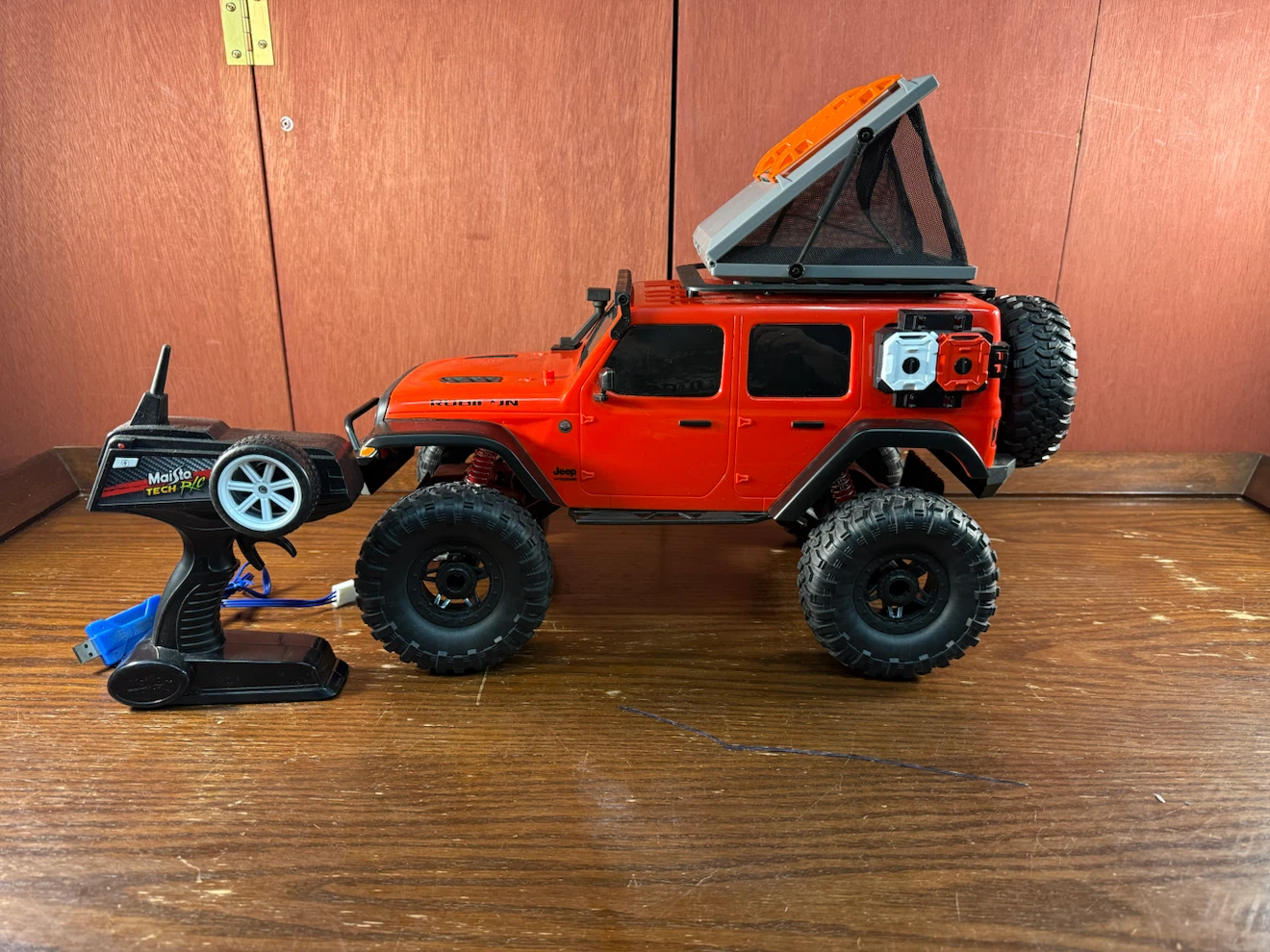 Maisto Tech RC Jeep Wrangler Rubicon Red – 19in. Xtreme Off-Road - photo 2