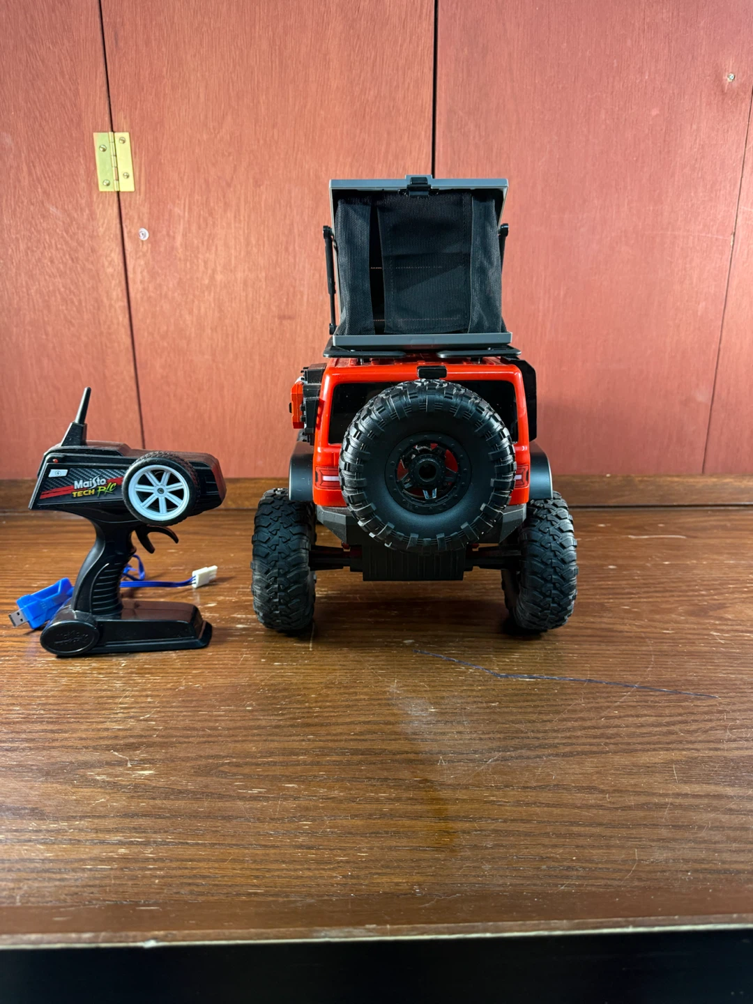 Maisto Tech RC Jeep Wrangler Rubicon Red – 19in. Xtreme Off-Road - photo 4
