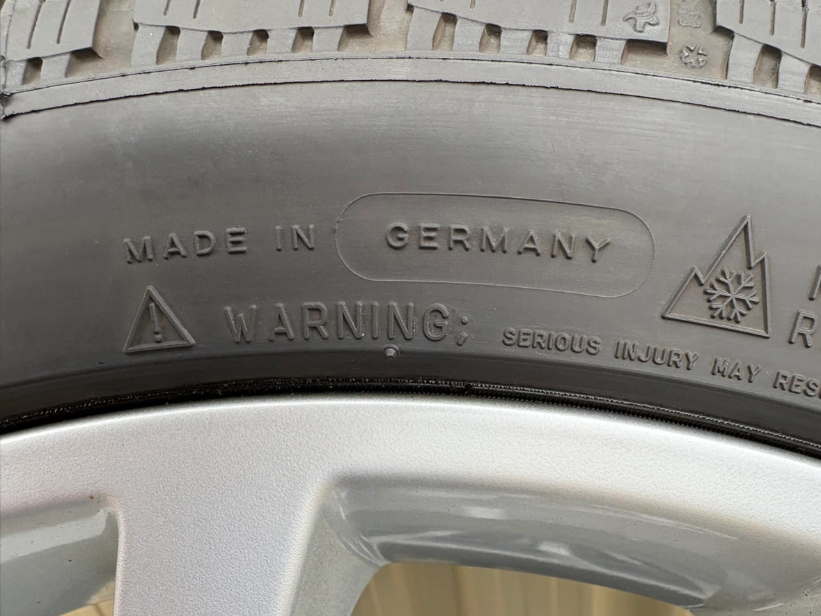 4 x 245/40/18 MICHLINE TIRES AND OEM AUDI RIMS $1550 - photo 5