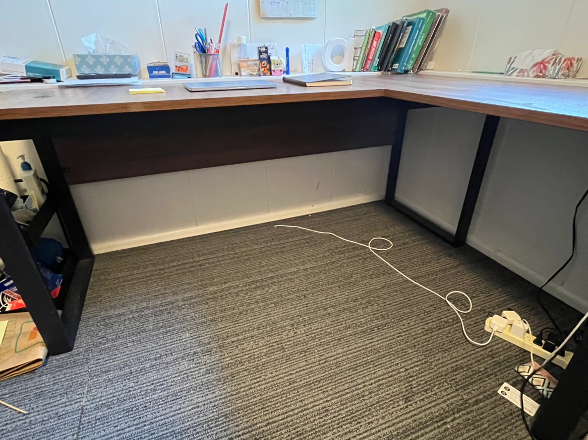 L-Shaped Corner Desk - photo 4