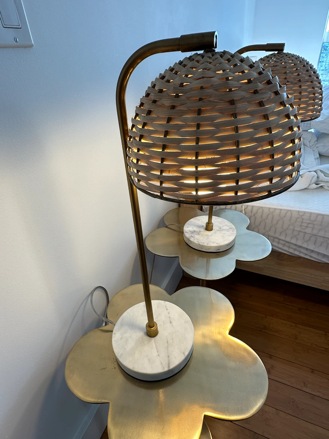 Pair of Woven Table Lamps with Marble Base - photo 4