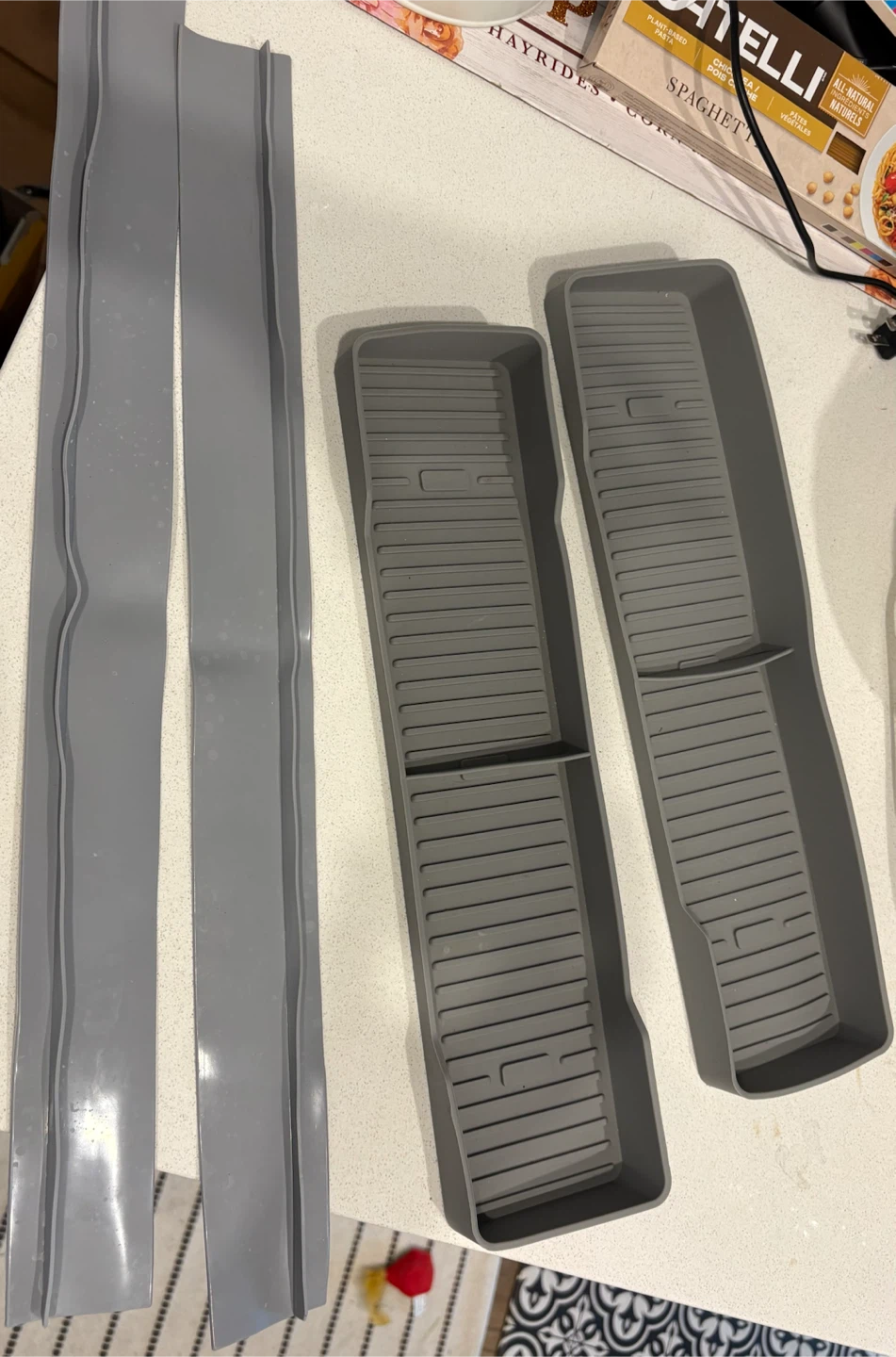 Grey Oven Mat Strips and Metallic Spice Holders - photo 2