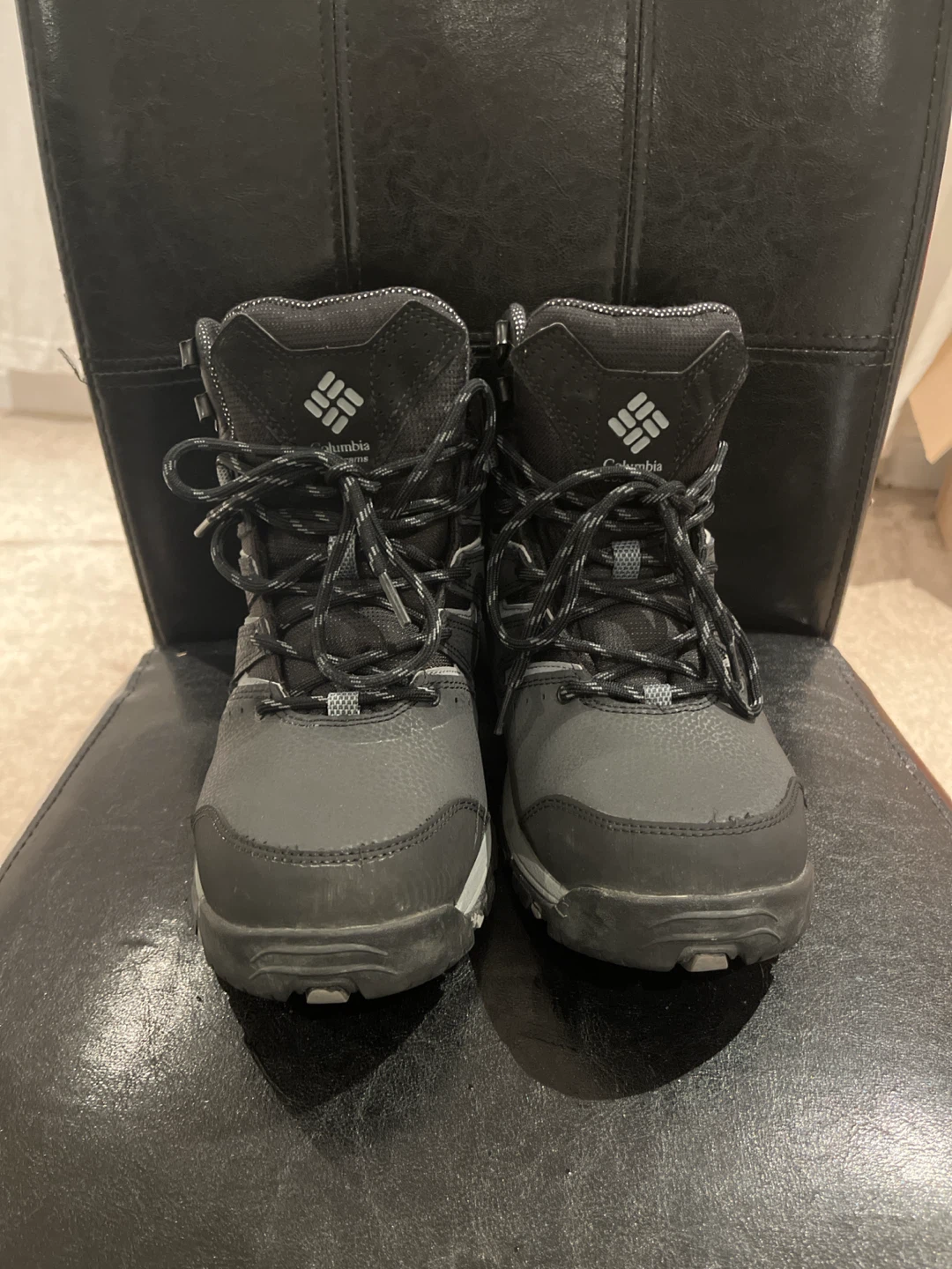 Columbia Men's Hiking Boots - Size 8 - photo 2