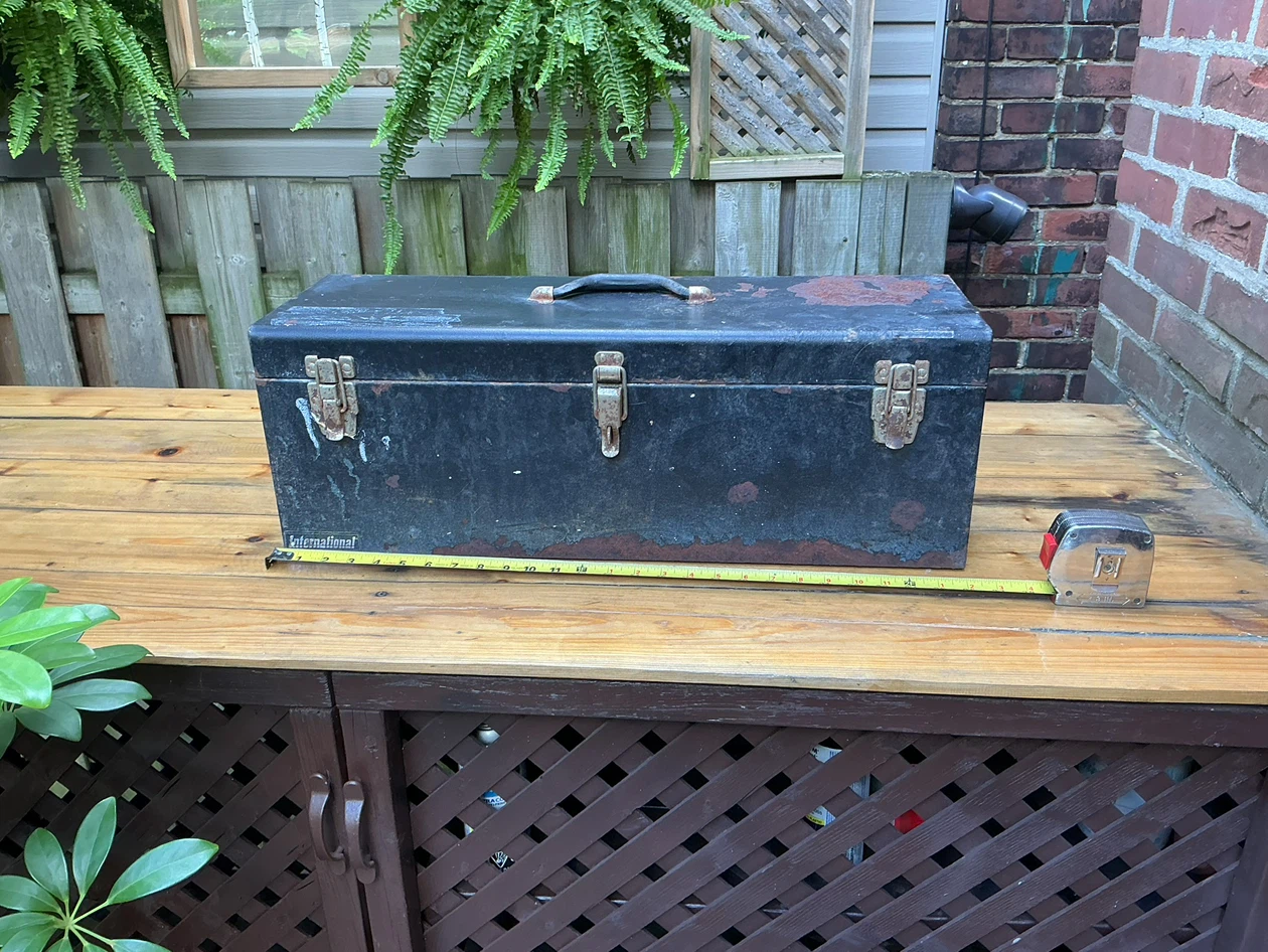 Vintage International Metal Tool Box With Tray & Handles !