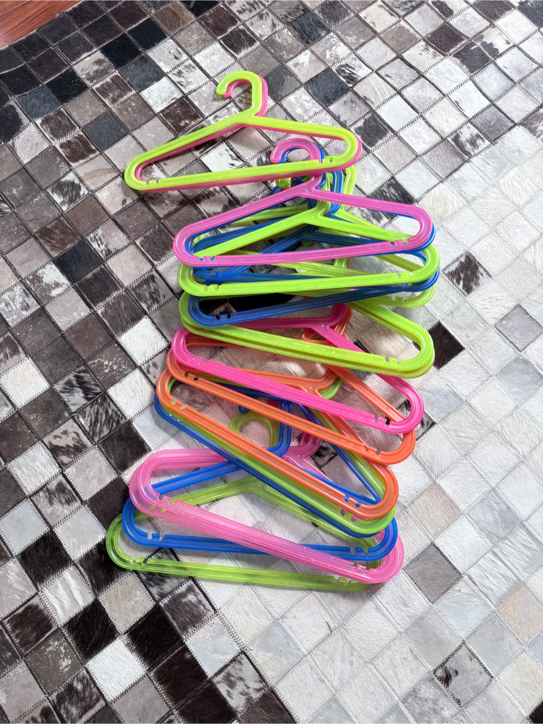 25-30 Assorted Plastic Kids Clothes Hangers