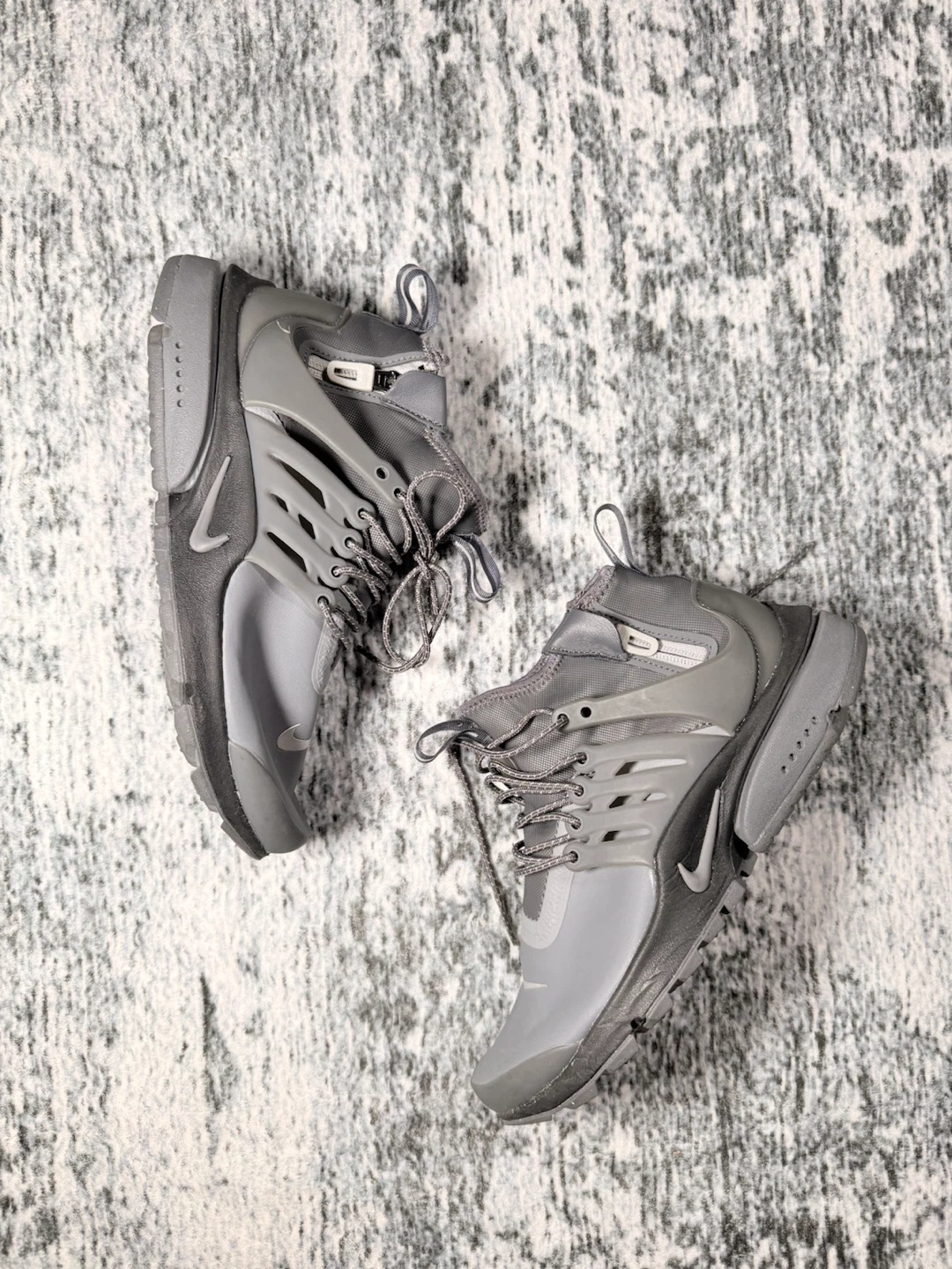 Nike Presto Mid Utility Grey Sneakers - photo 2