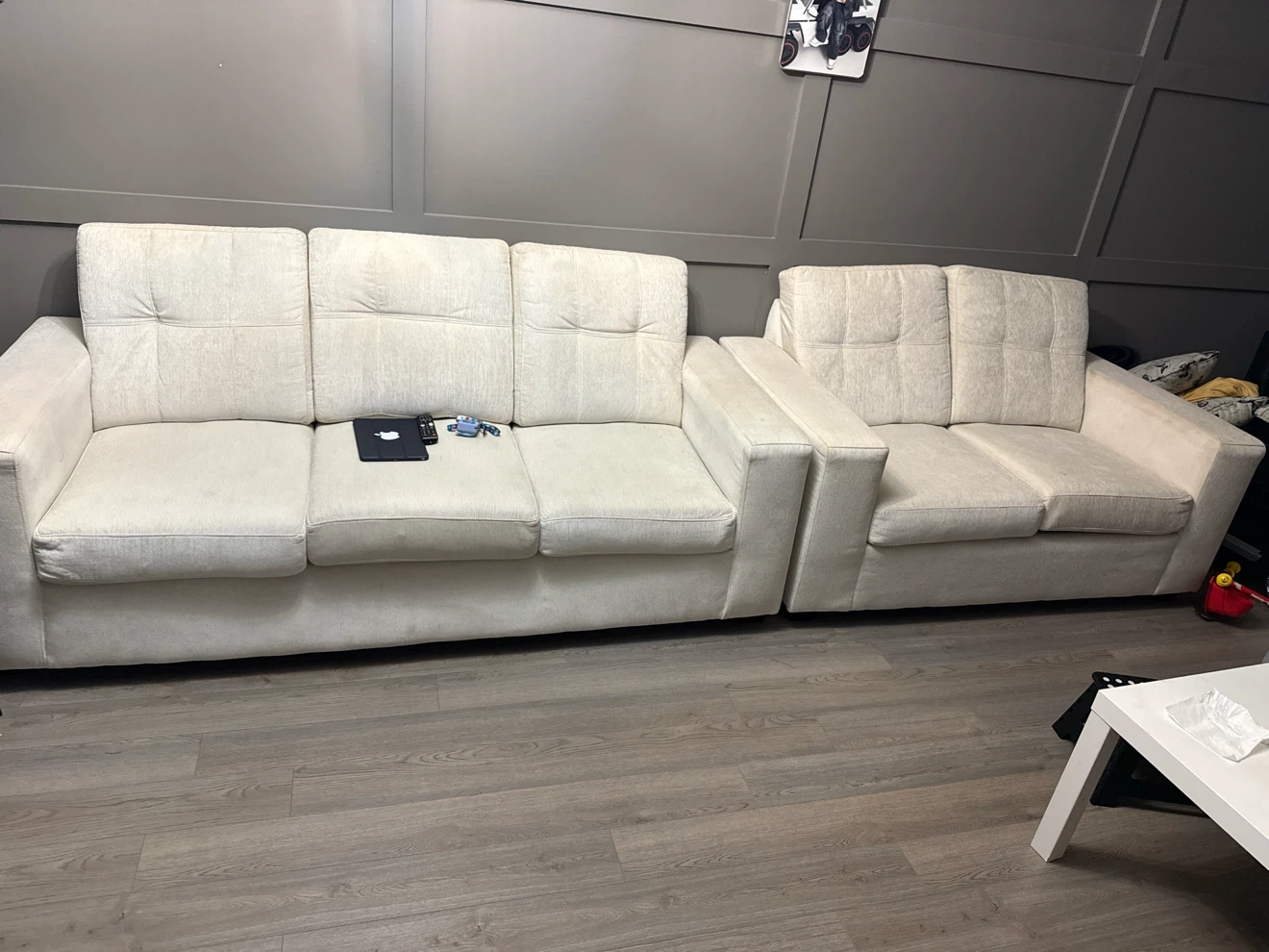 Cream White Sofa Set