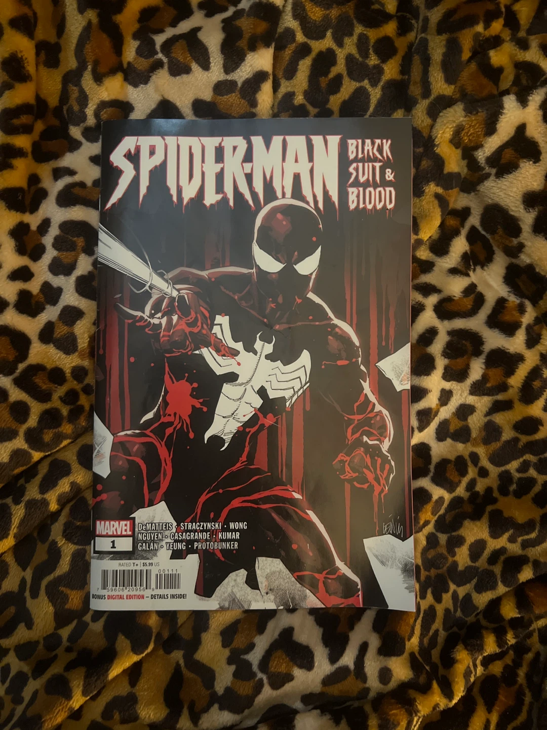 spiderman black suit & blood comic
