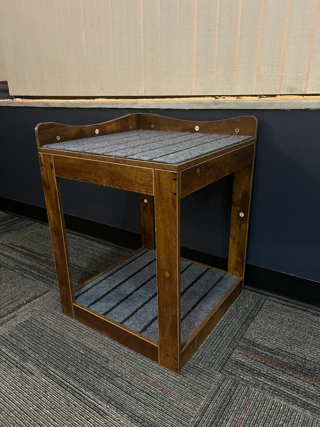 Wooden Pet Side Table with Felt Mats - photo 4