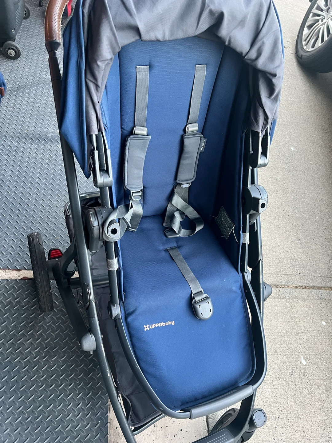 UPPAbaby Vista V 2 Stroller with Bassinet