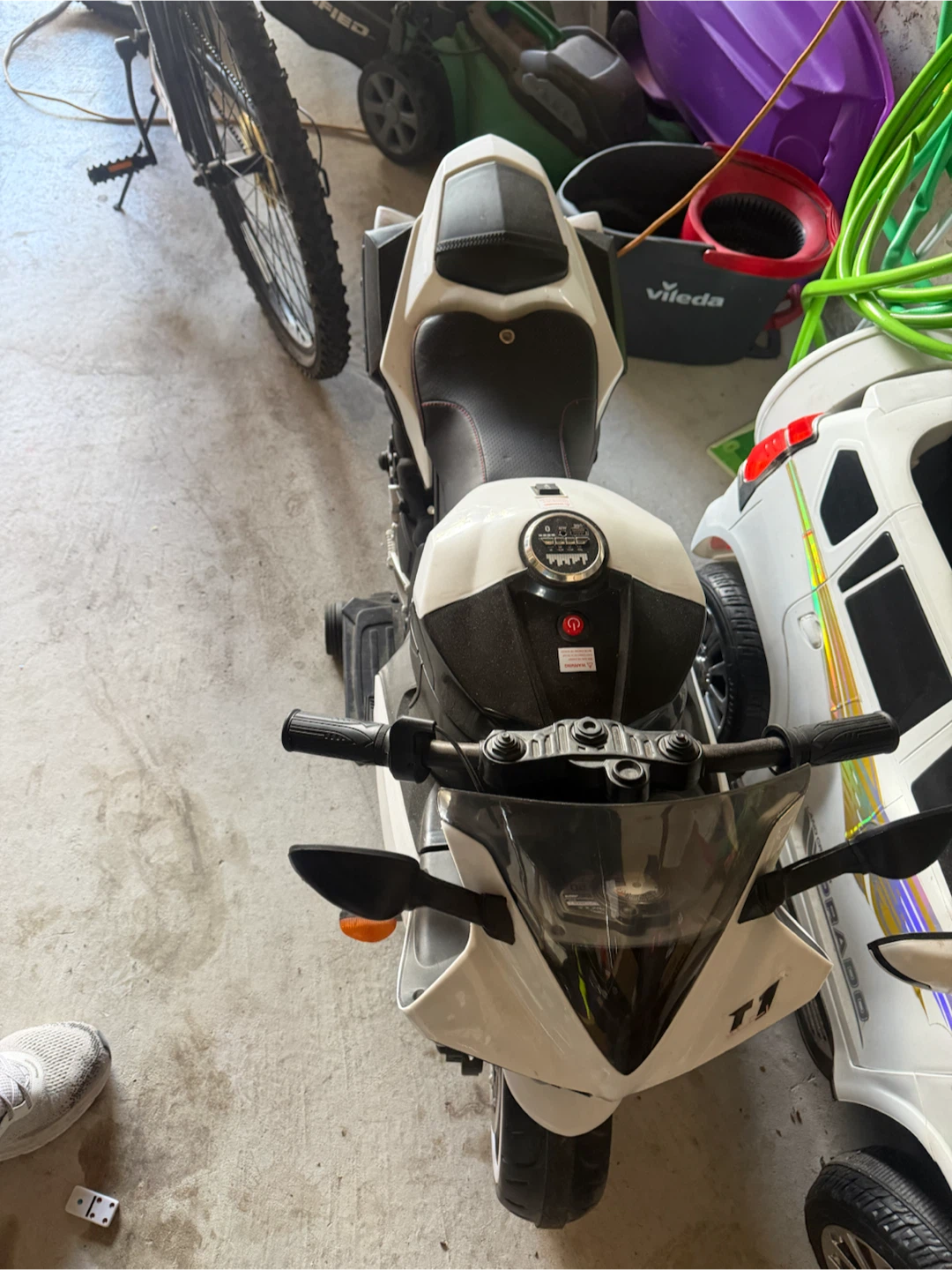 Kids Ride-on Electric Motorcycle - photo 2