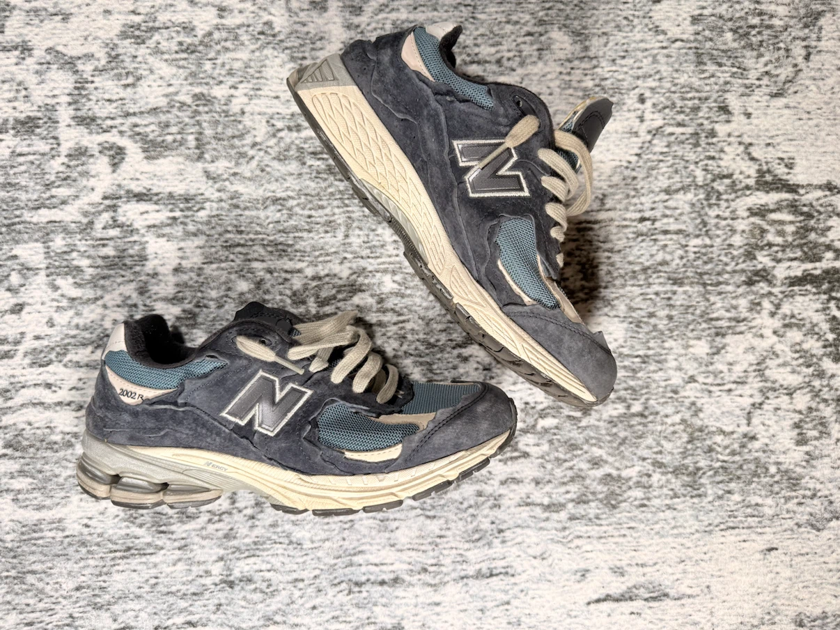 New Balance 2002R Men's Sneakers - photo 3