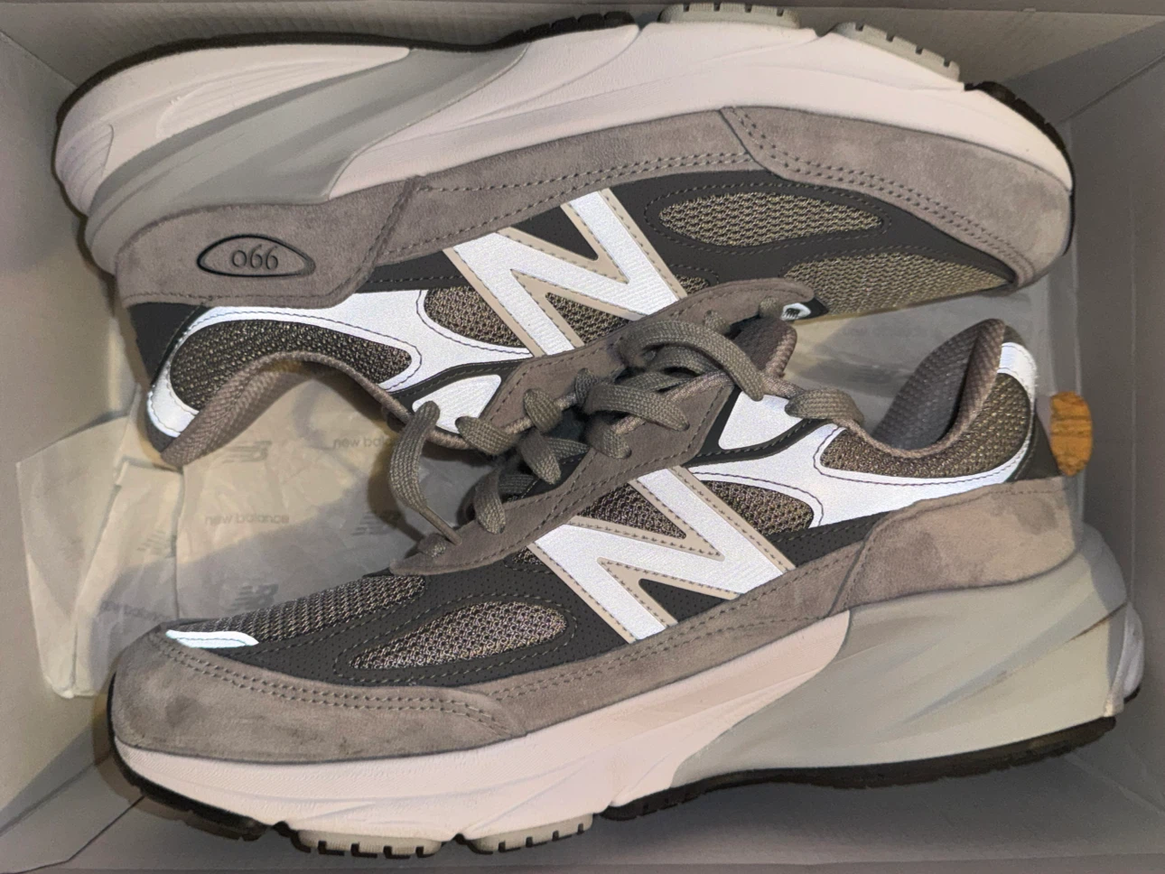 New Balance 990v6 Grey Sneakers Size 9.5