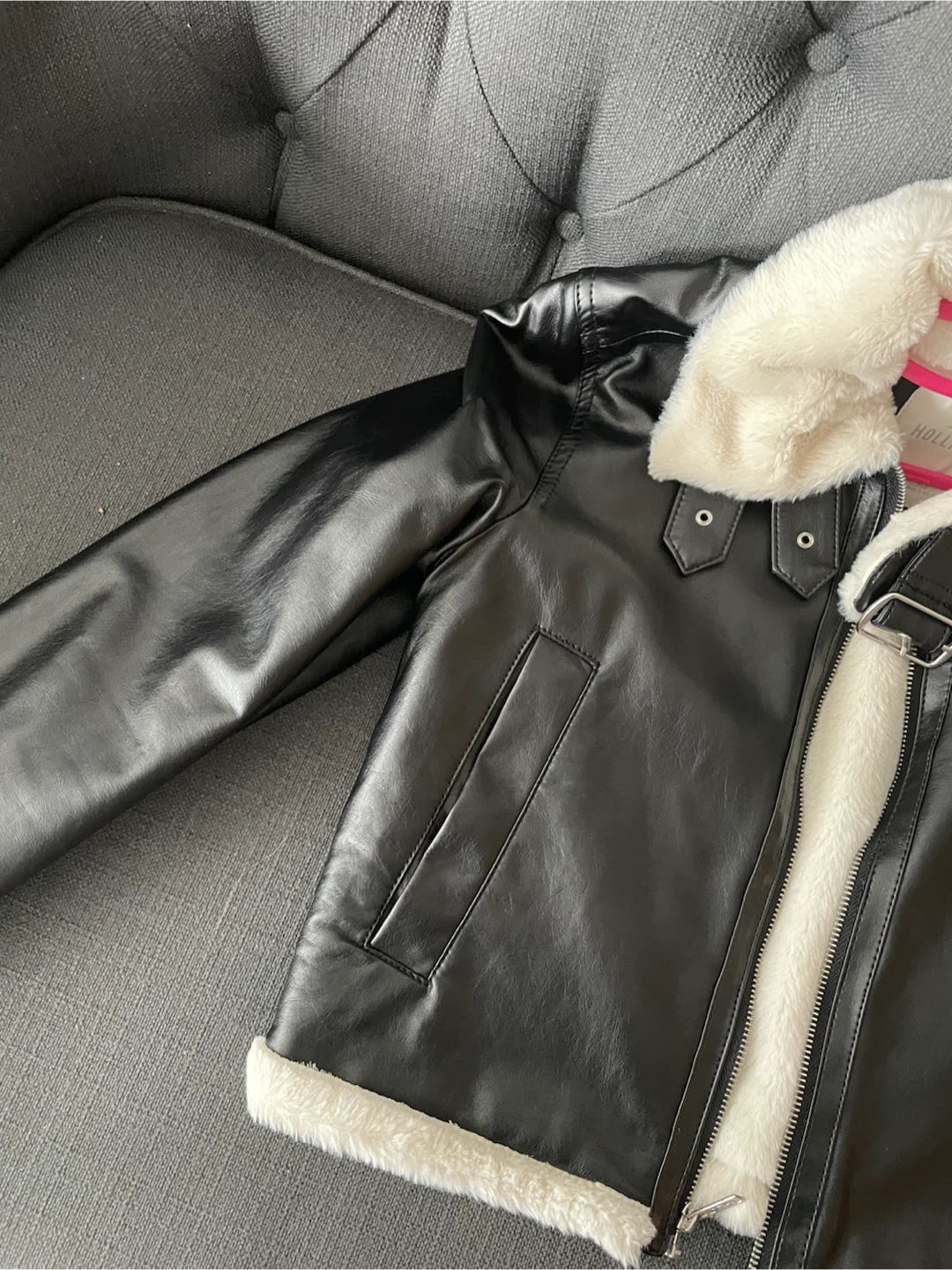 Hollister Black Faux Leather Jacket - photo 2
