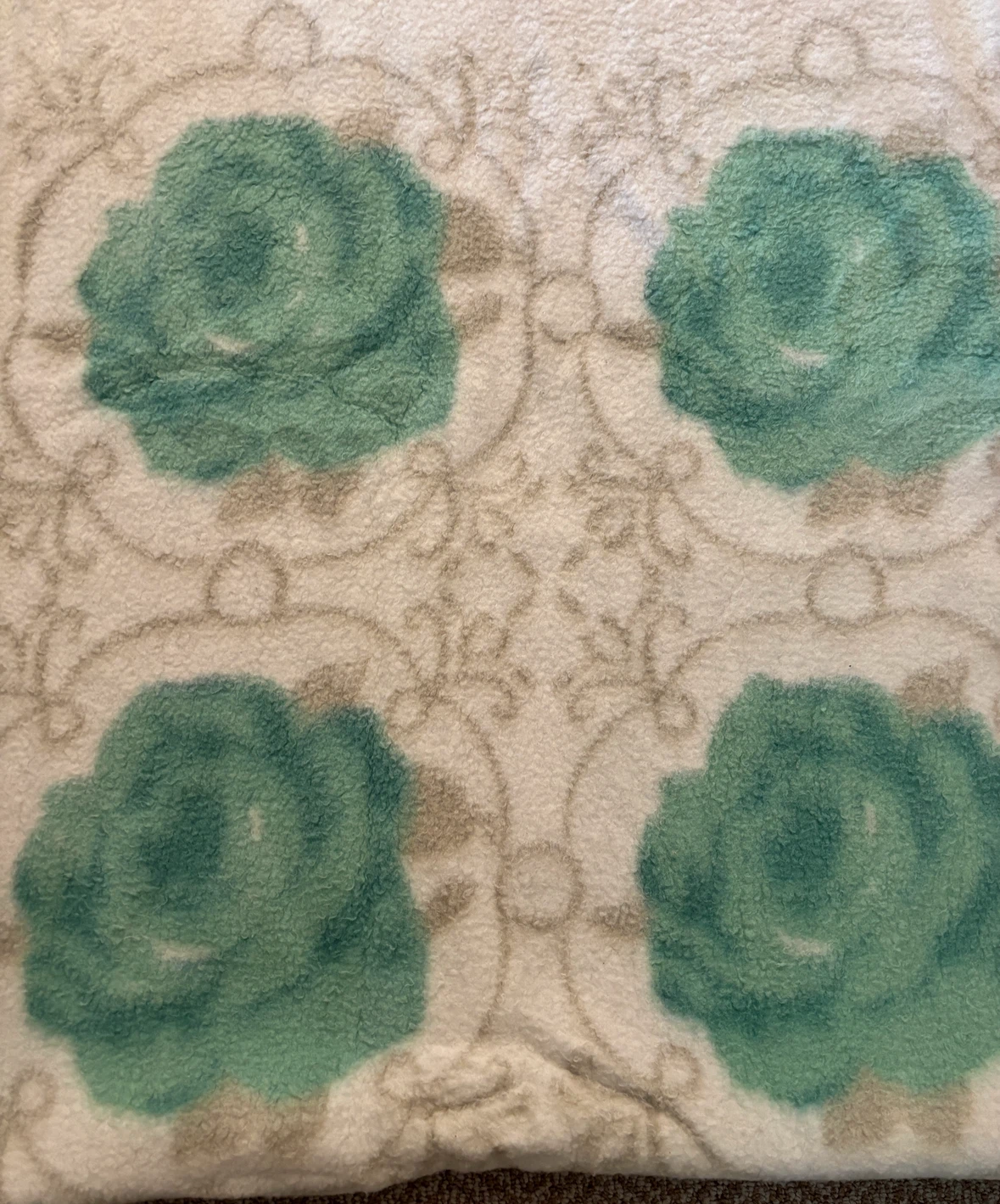 Charmaine De Luxe Floral Blanket (6 x 7 feet) - photo 2