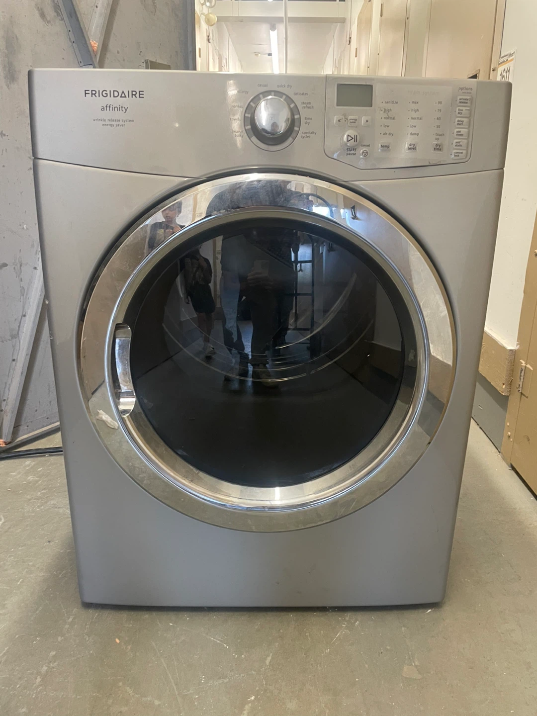 Frigidaire Affinity Washer & Dryer - photo 2