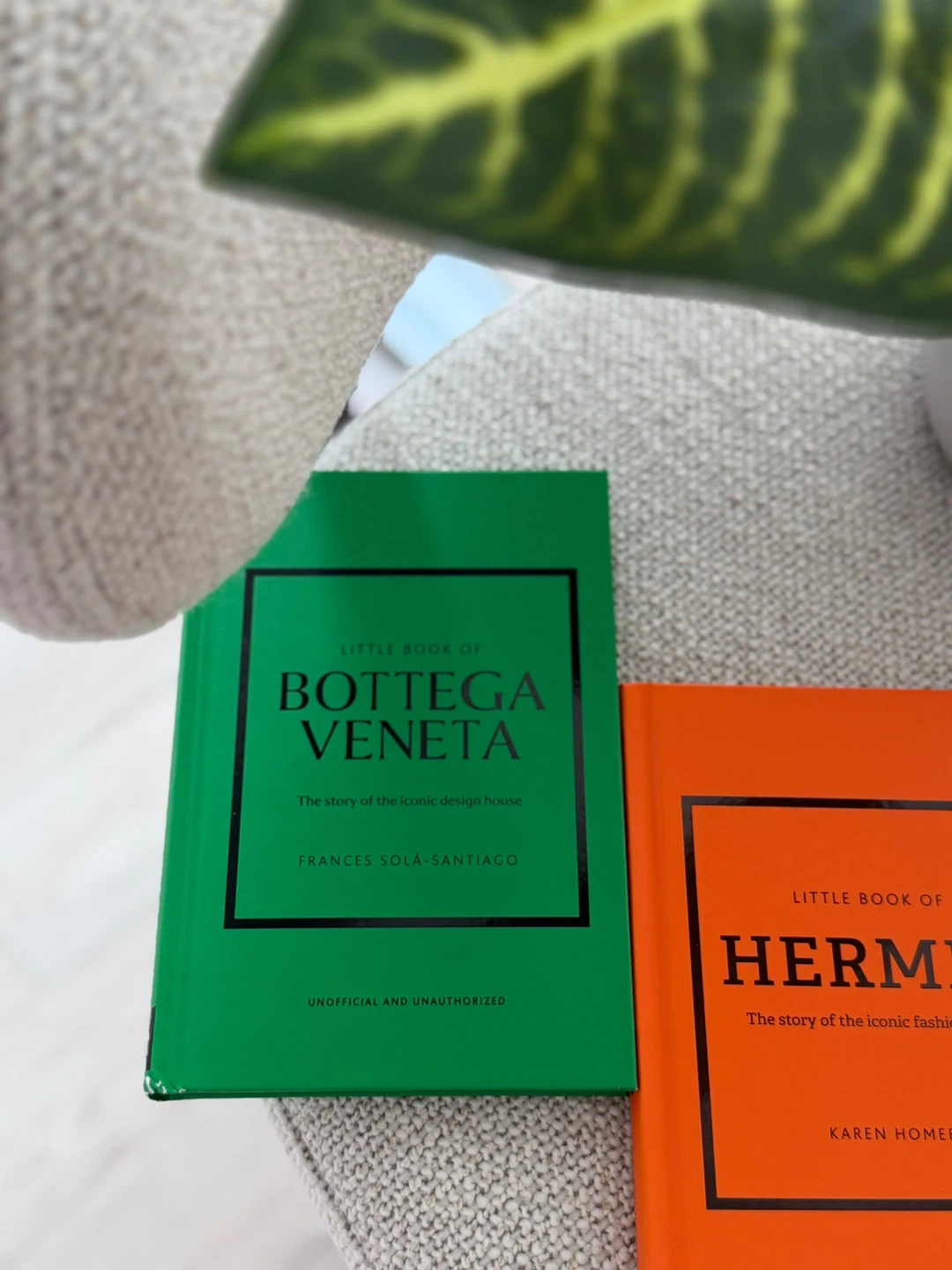 Little Book of Fashion Houses - photo 5