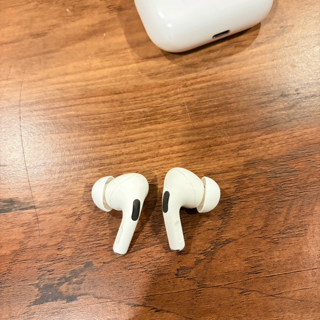 Apple AirPods Pro - photo 3