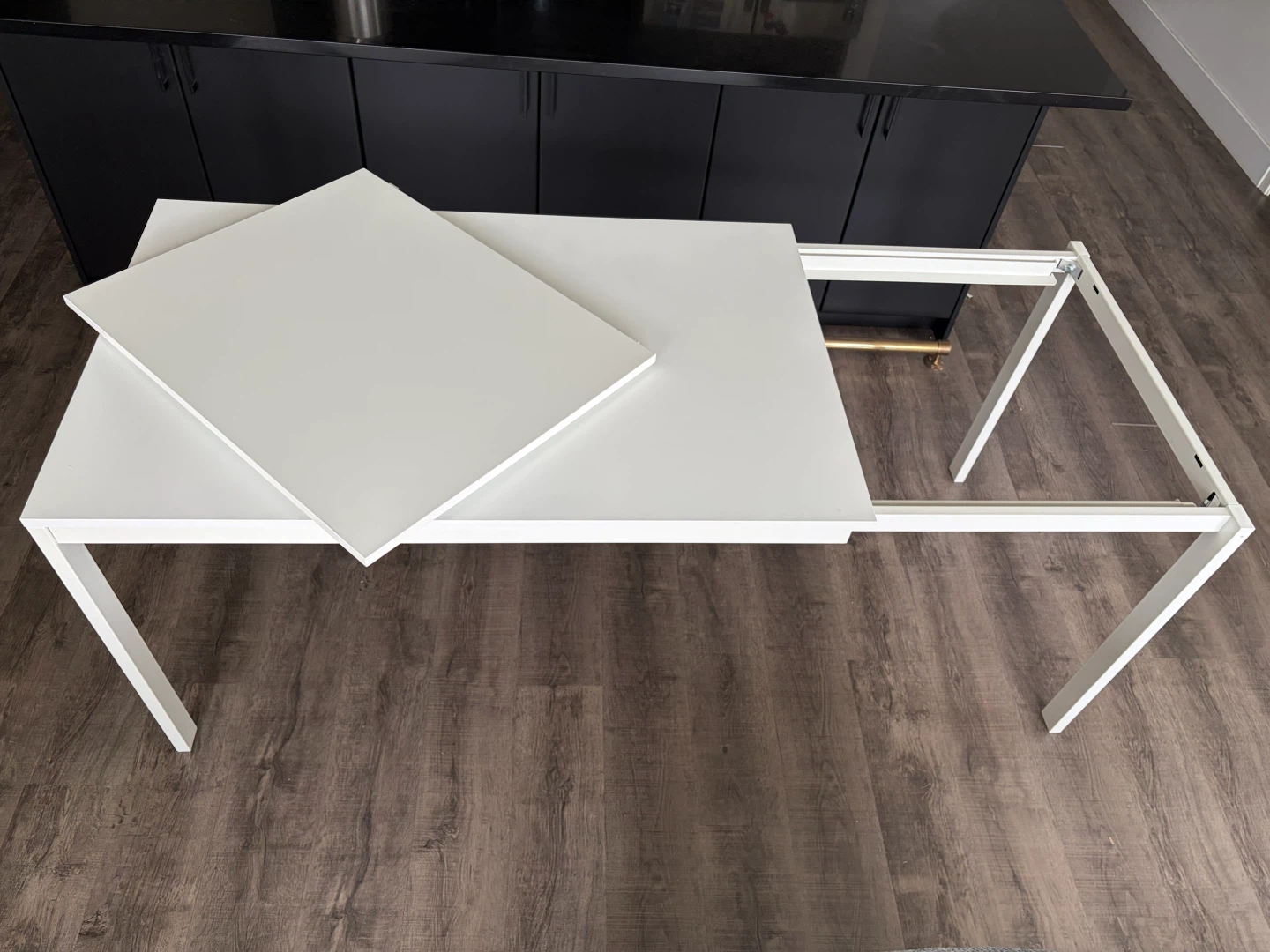IKEA extendable dining table - photo 2
