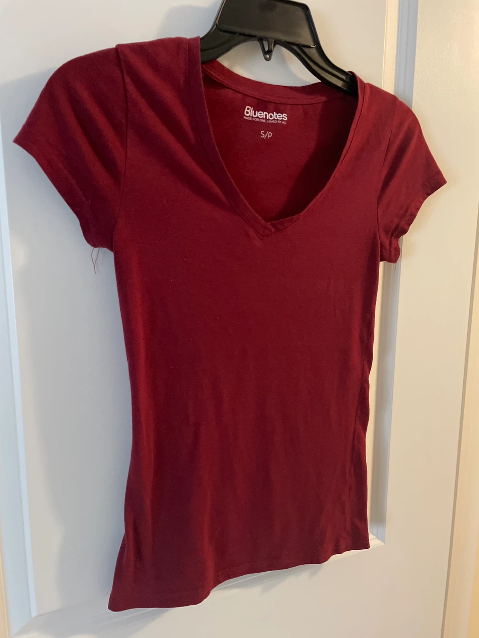 Bluenotes Short Sleeve V-Neck T-Shirt