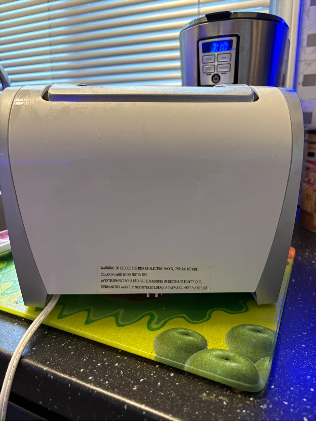 Toastmaster White Toaster 2 Slices $15 firm - photo 3