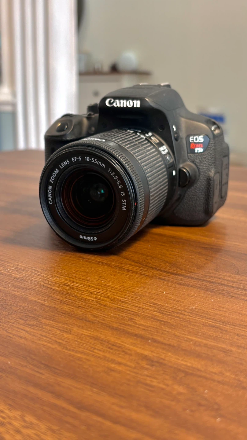 Canon EOS Rebel T5i (700d) with 18-55mm and 50mm Lenses - photo 3