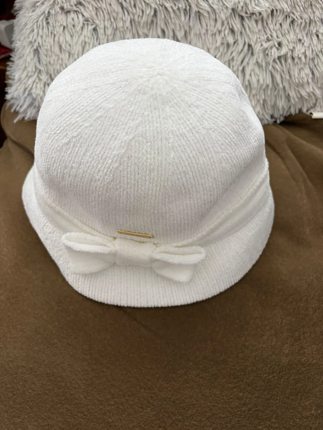 White Chenille Bucket Hat with Bow Detail