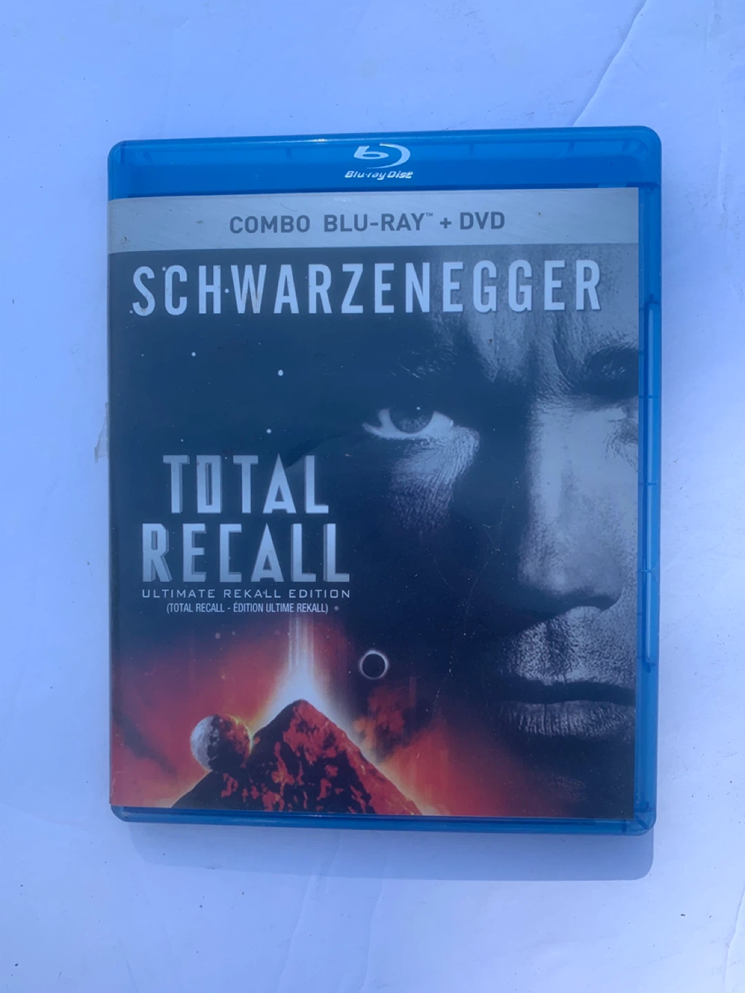 Total Recall Ultimate Rekall Edition Blu-ray + DVD Combo.