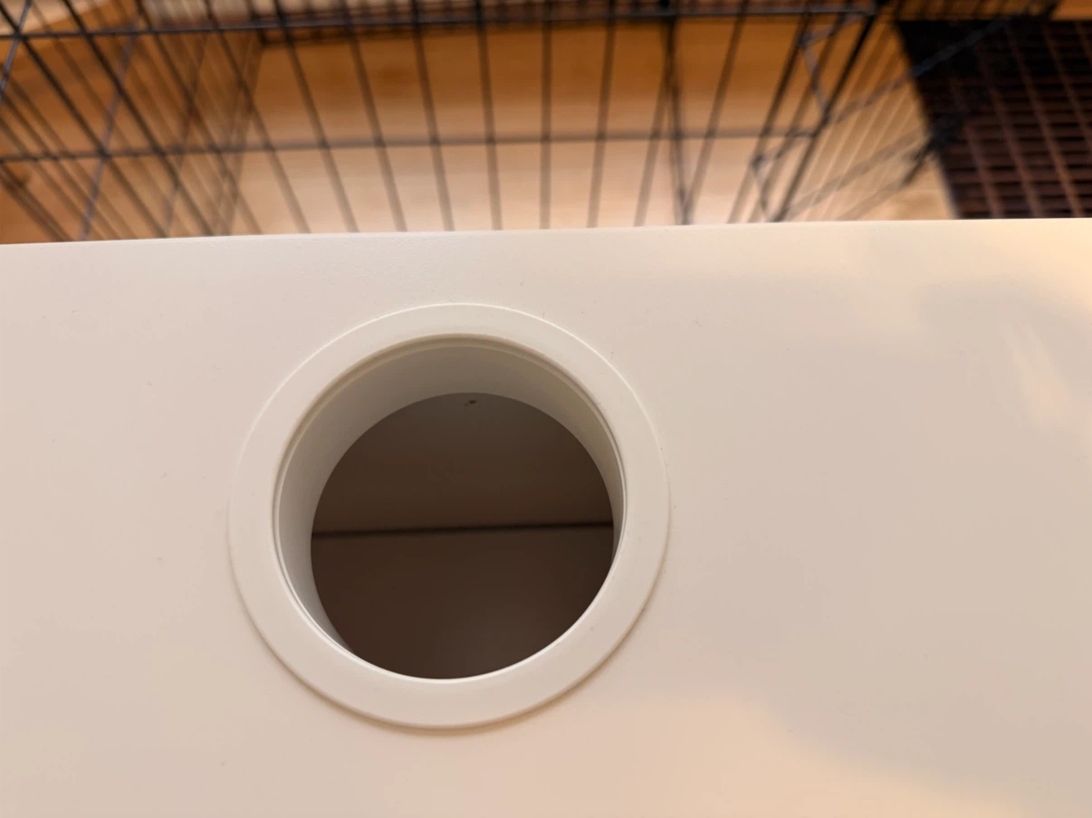 White IKEA Desk - photo 4