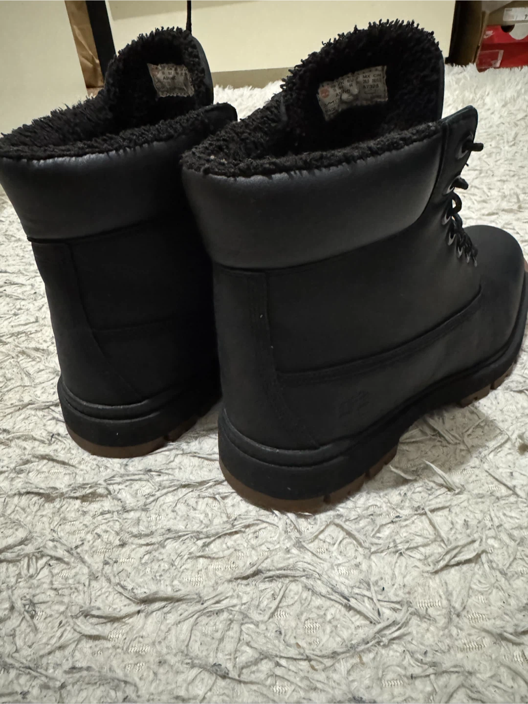 Timberland Black Insulated Boots - photo 2