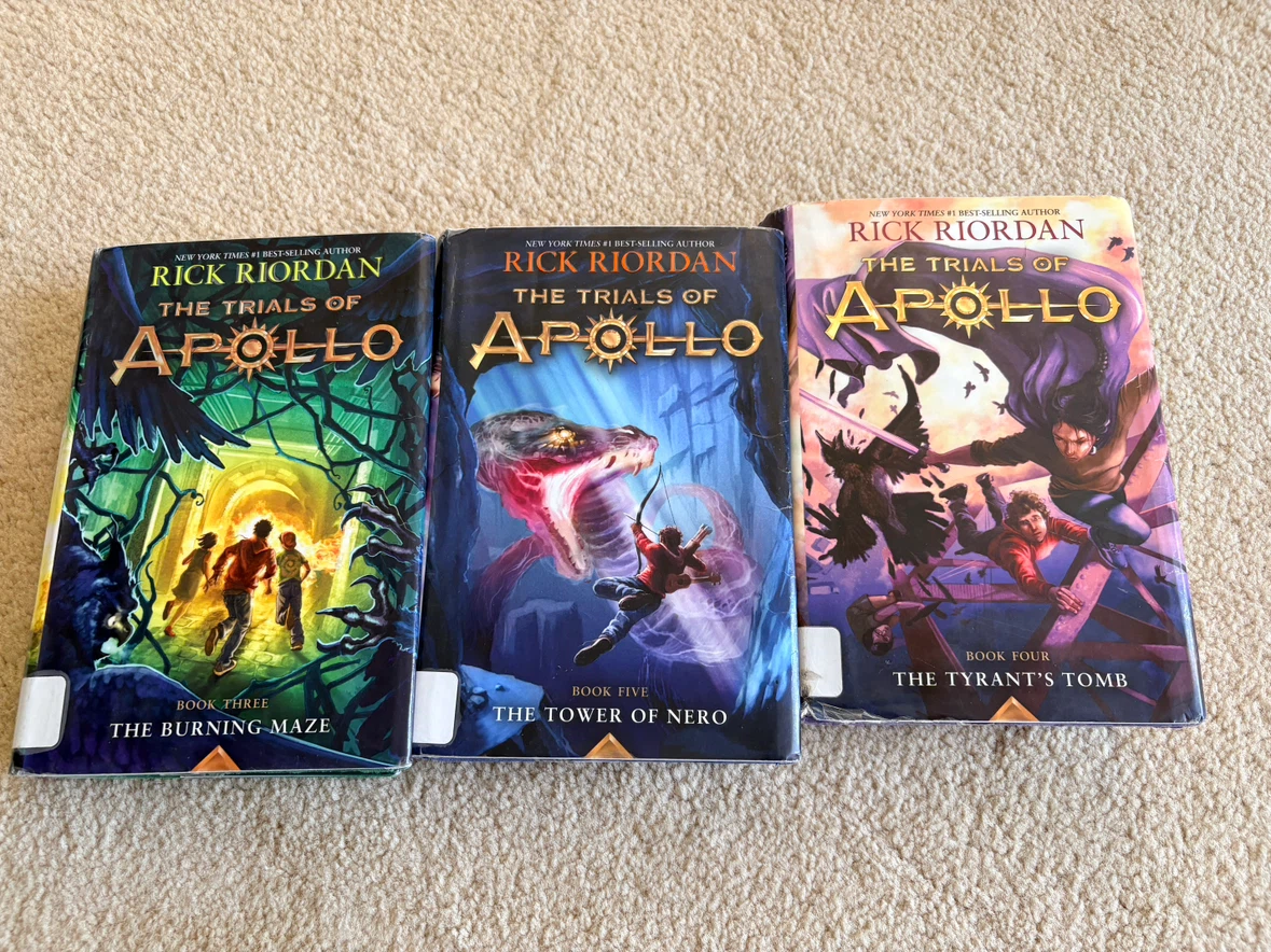 Children's Books - Apollo, tree house, dog man - photo 2