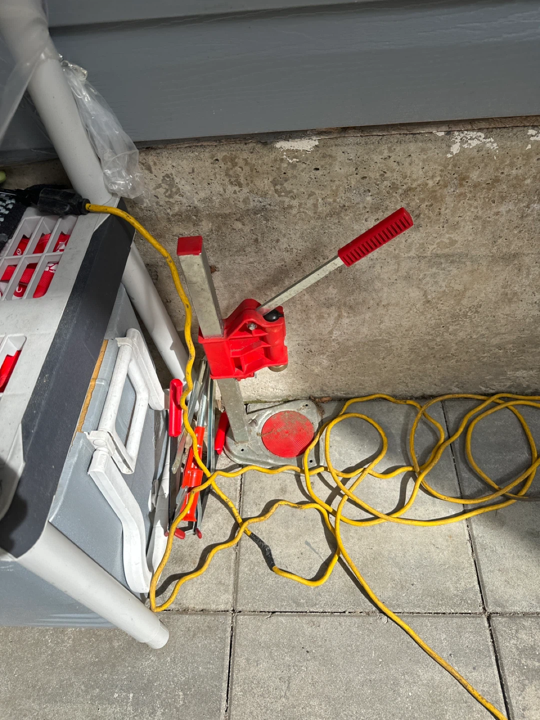 Red Manual Can Sealer Machine