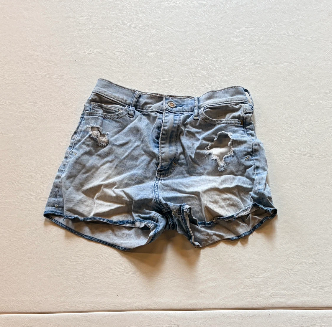 3 shorts en jeans