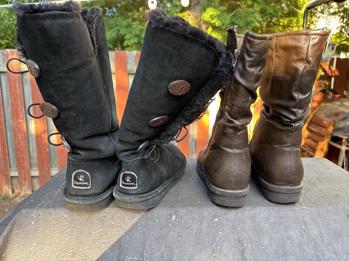 Assorted Winter Boots and Skates - photo 3
