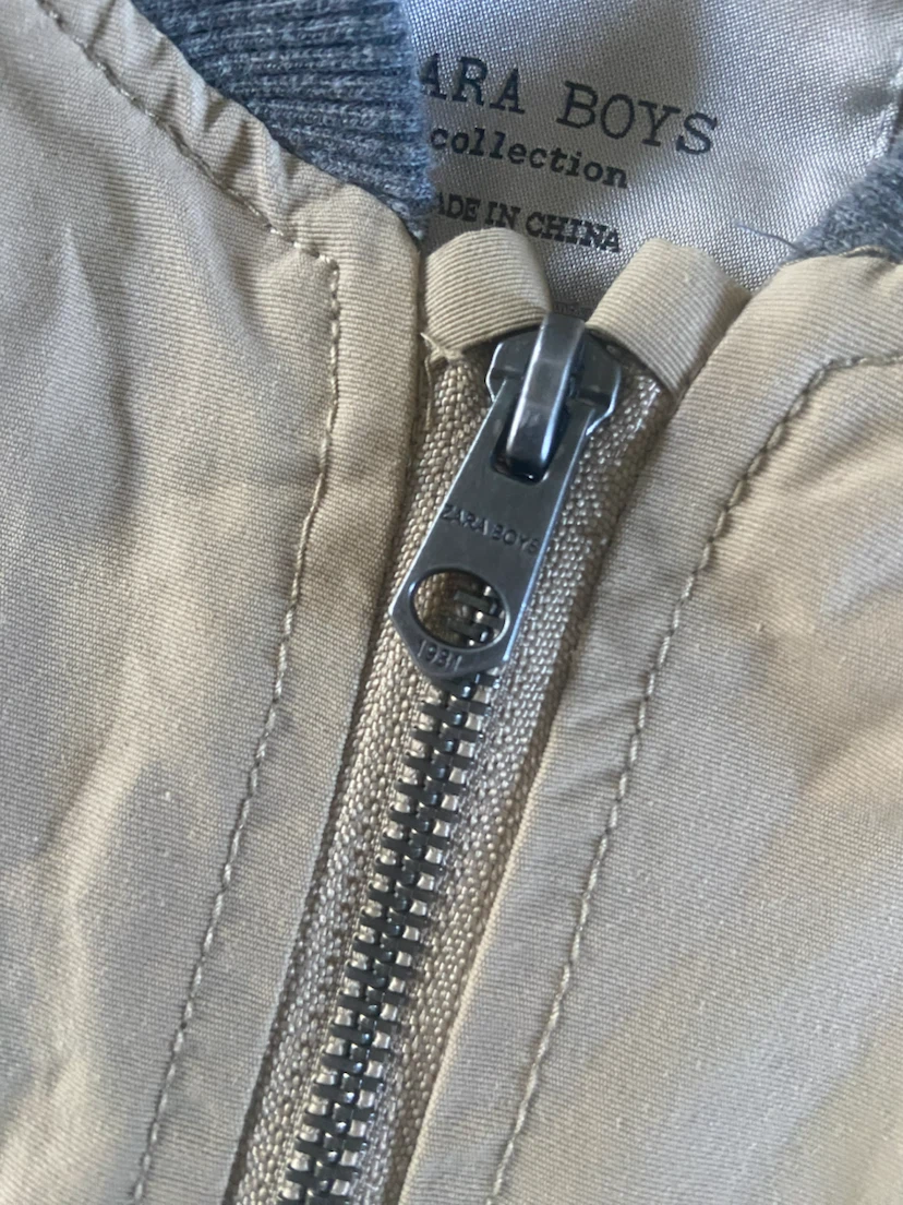 Zara Boys Beige Bomber Jacket Size 9/10 - photo 3