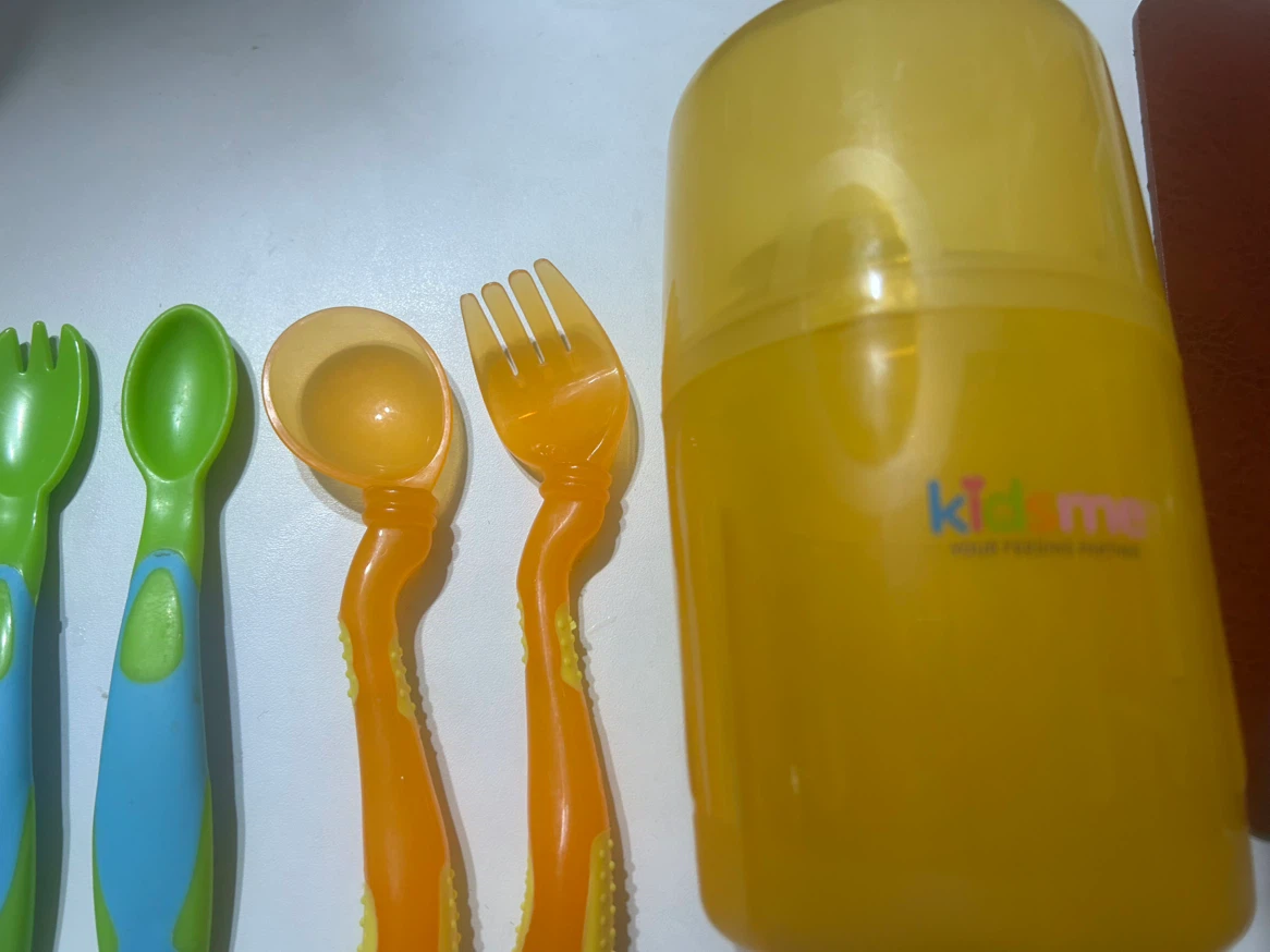 7pcs Kidsme Feeding Utensil Set with Case - photo 3