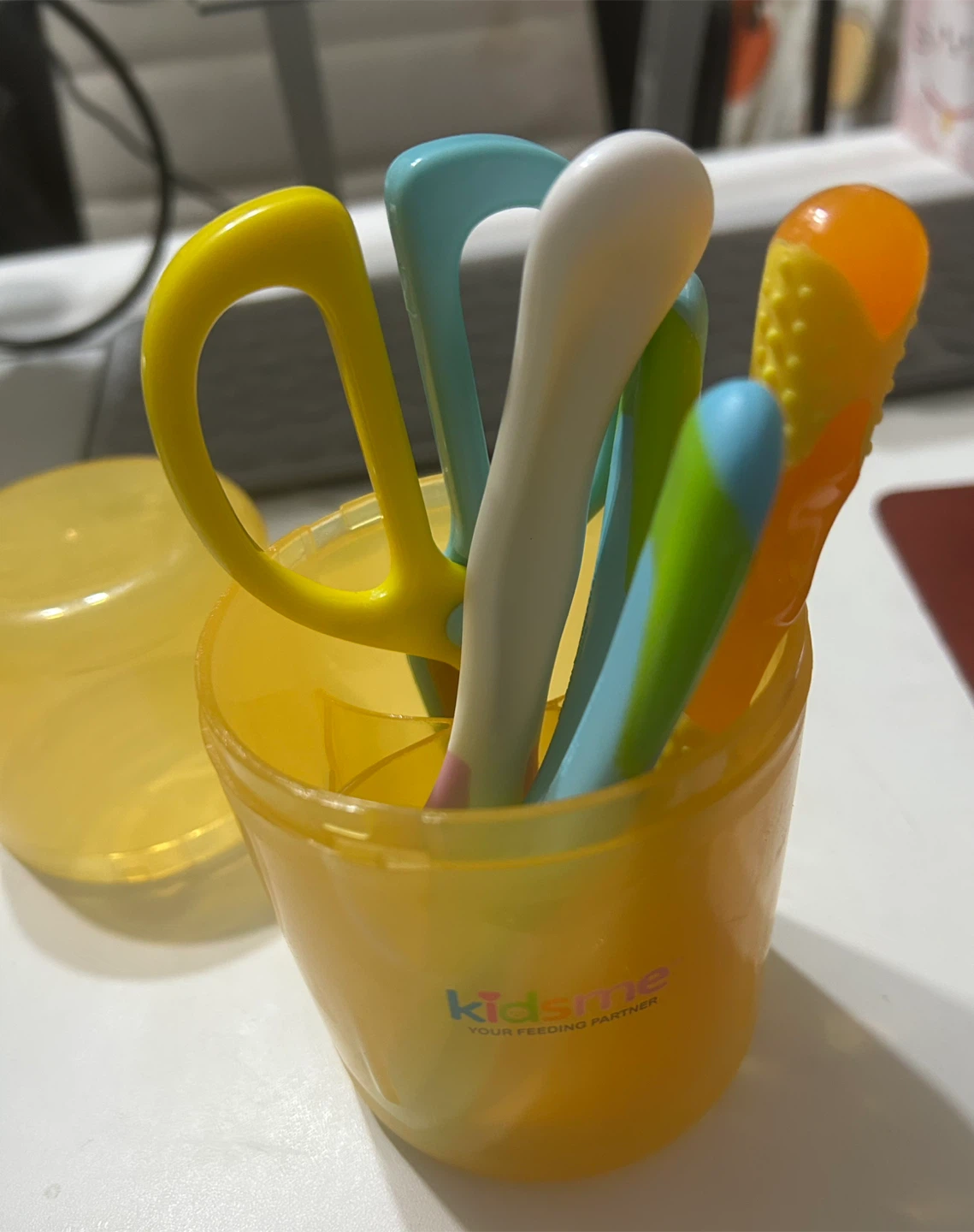 7pcs Kidsme Feeding Utensil Set with Case - photo 4