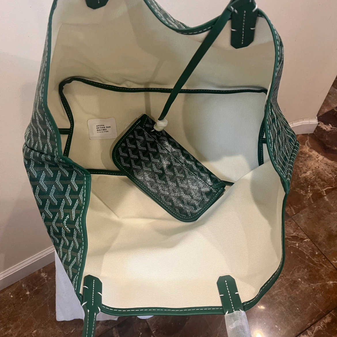 Goyard Inspired Green Tote Bag with Pouch - photo 4