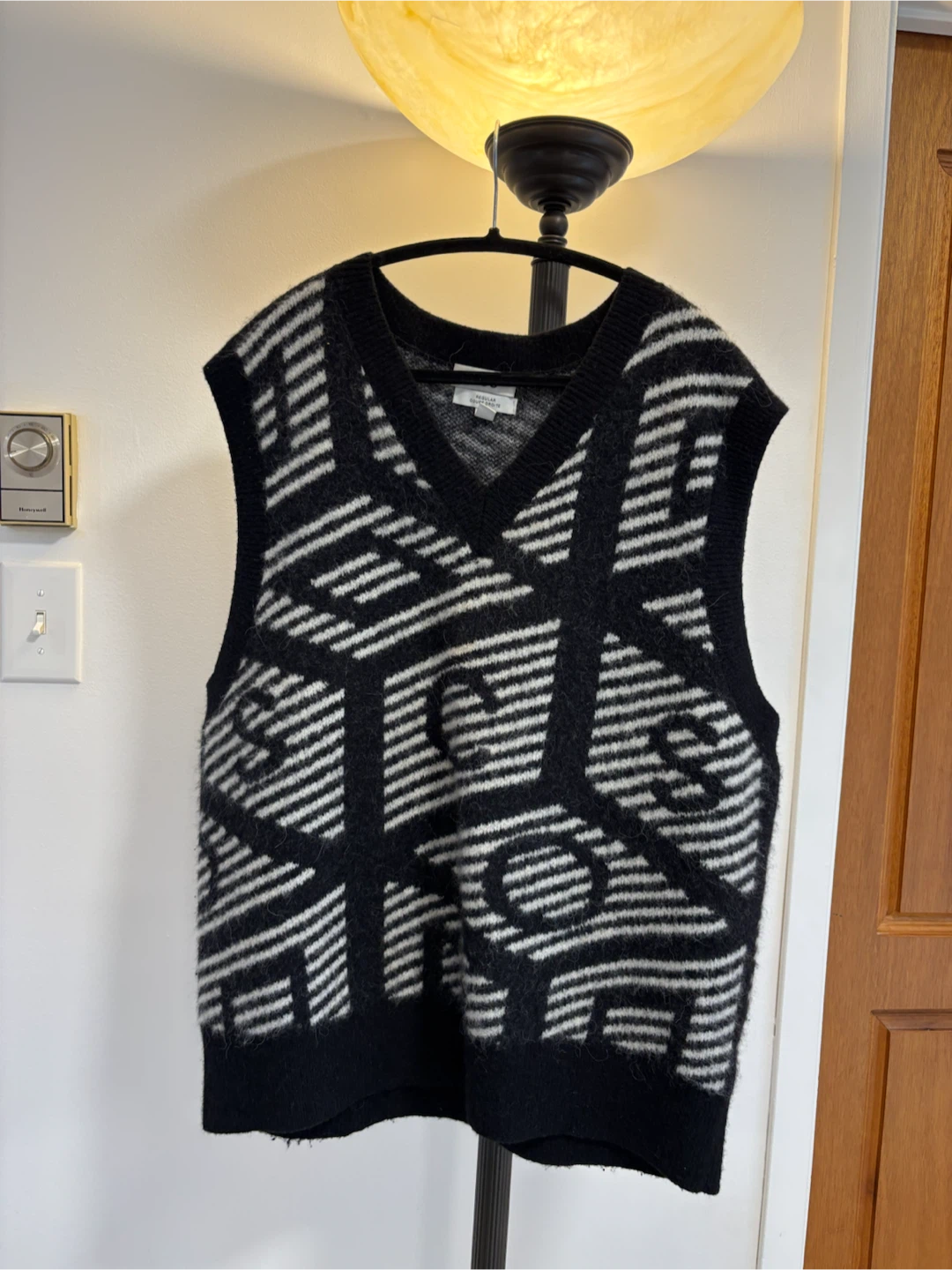 COS Sleeveless Knitwear