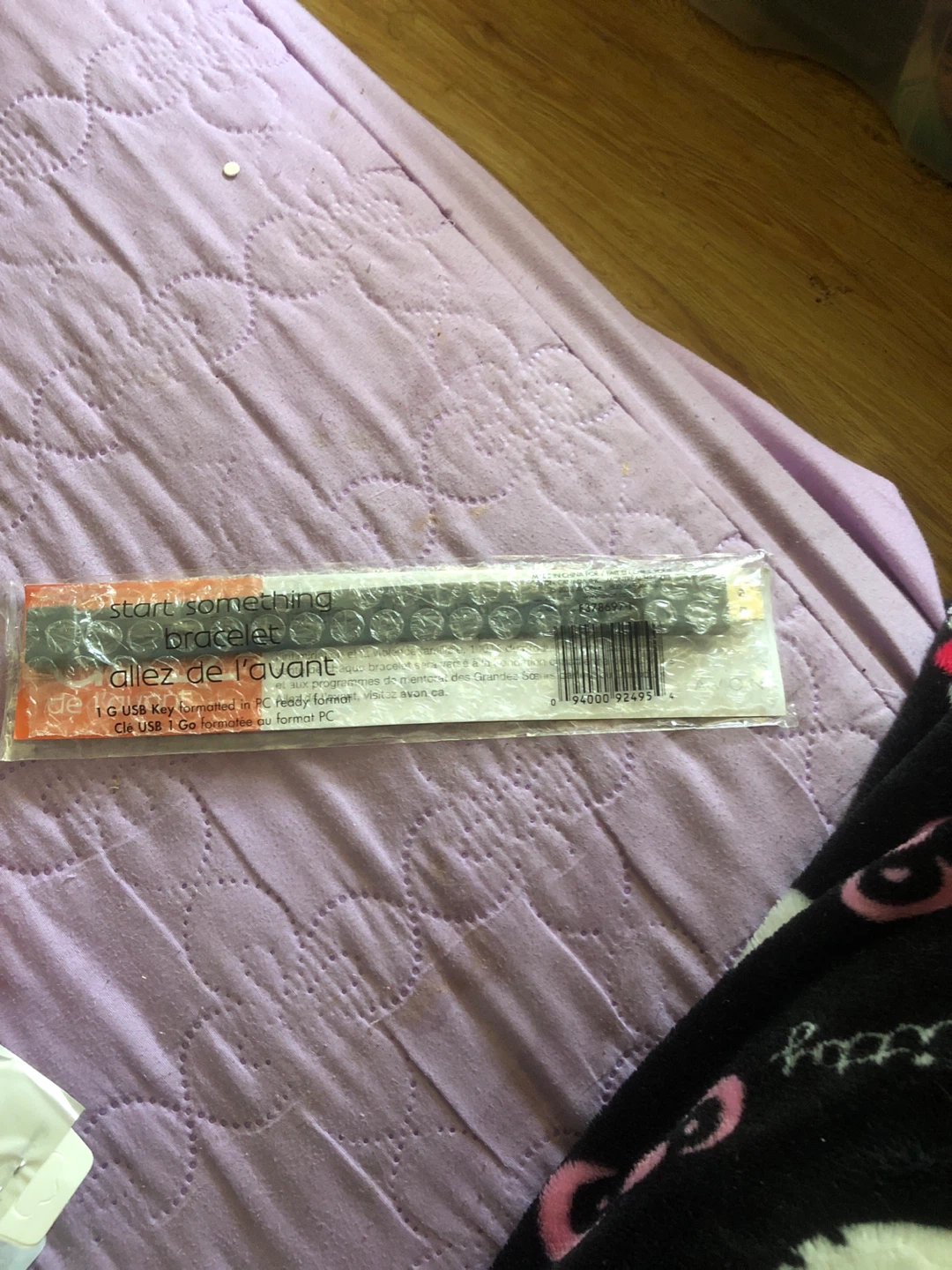 Avon USB Key Bracelet - photo 2