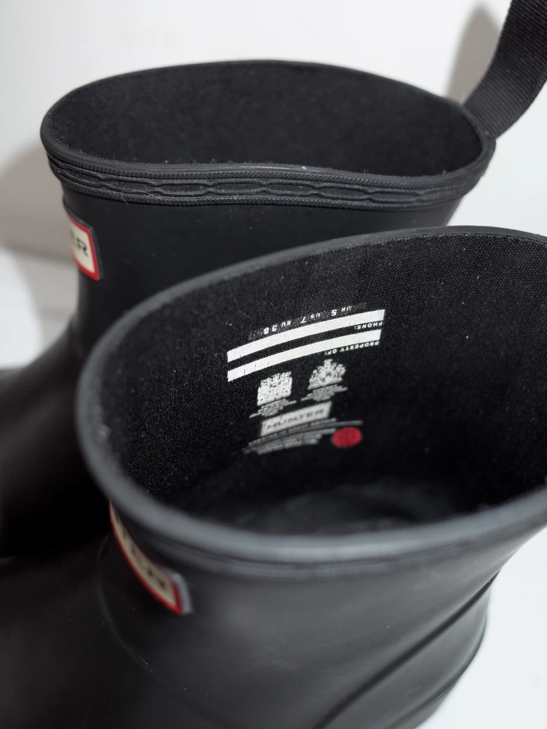 HUNTER Women's Short Play Rain Boot Size 7 150$ - photo 3