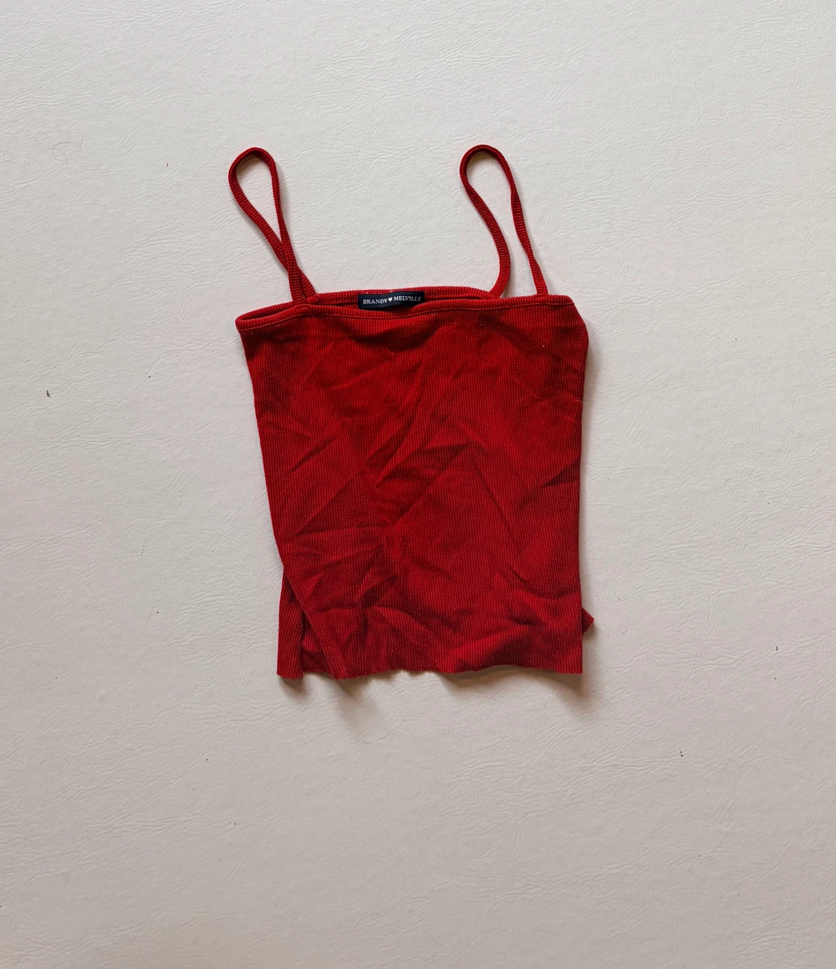 10 Camisoles simples crop top
