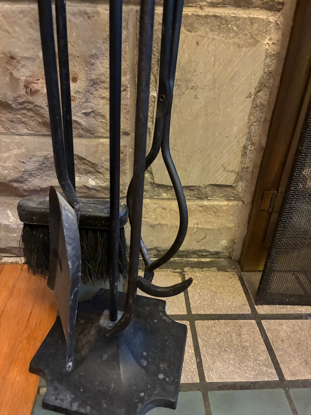 4 tools Tall Black Metal Fireplace Set & Stand – 26” vintage - photo 3